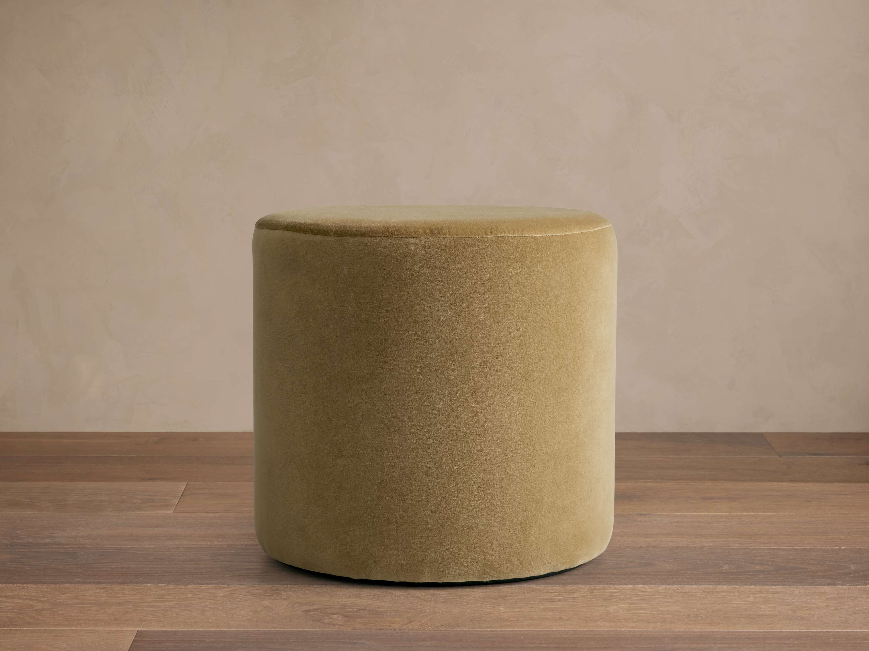 Velvet Round Pouf in Lichen