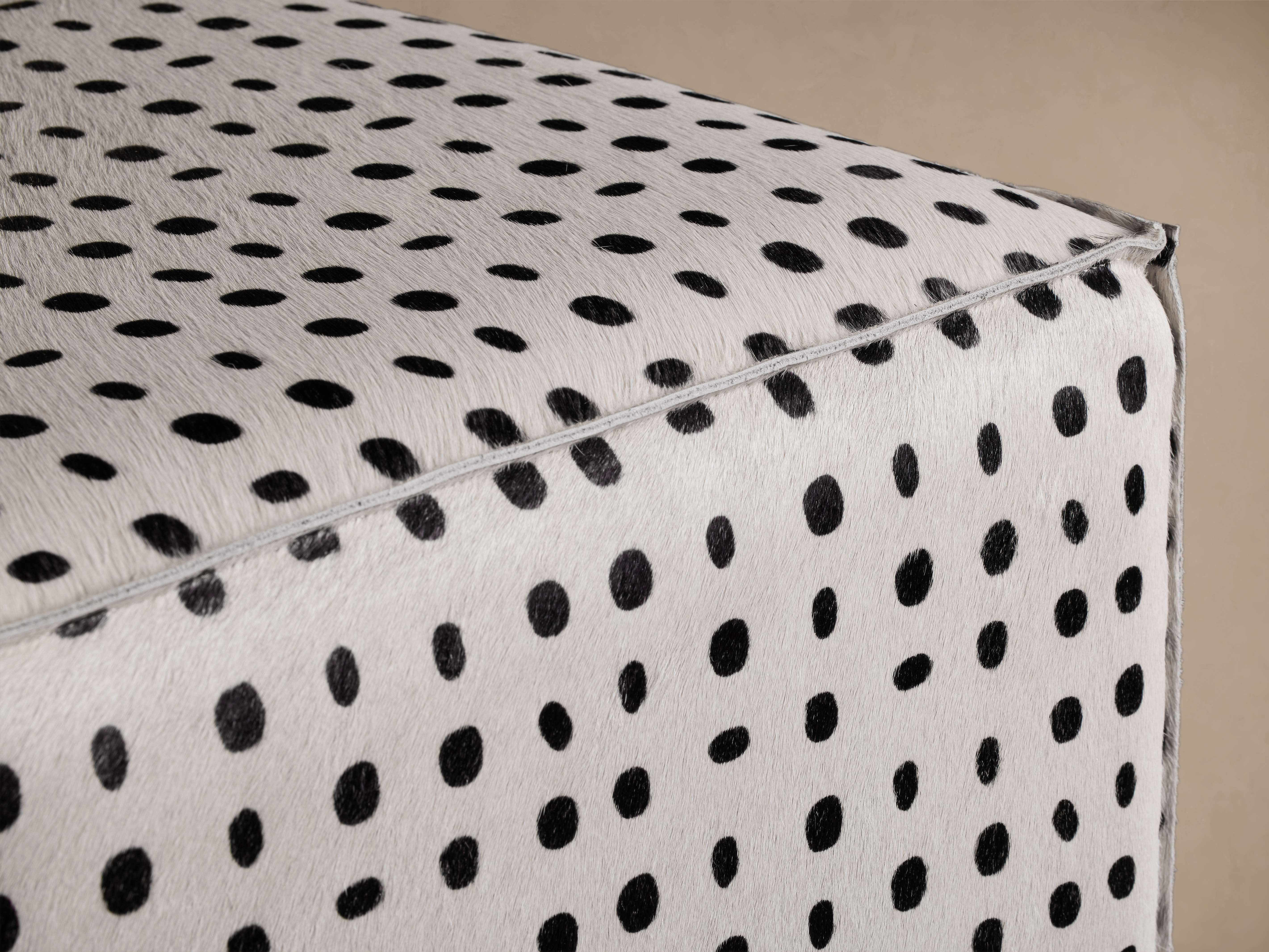 Dotted Hide Pouf - Thumbnail 5