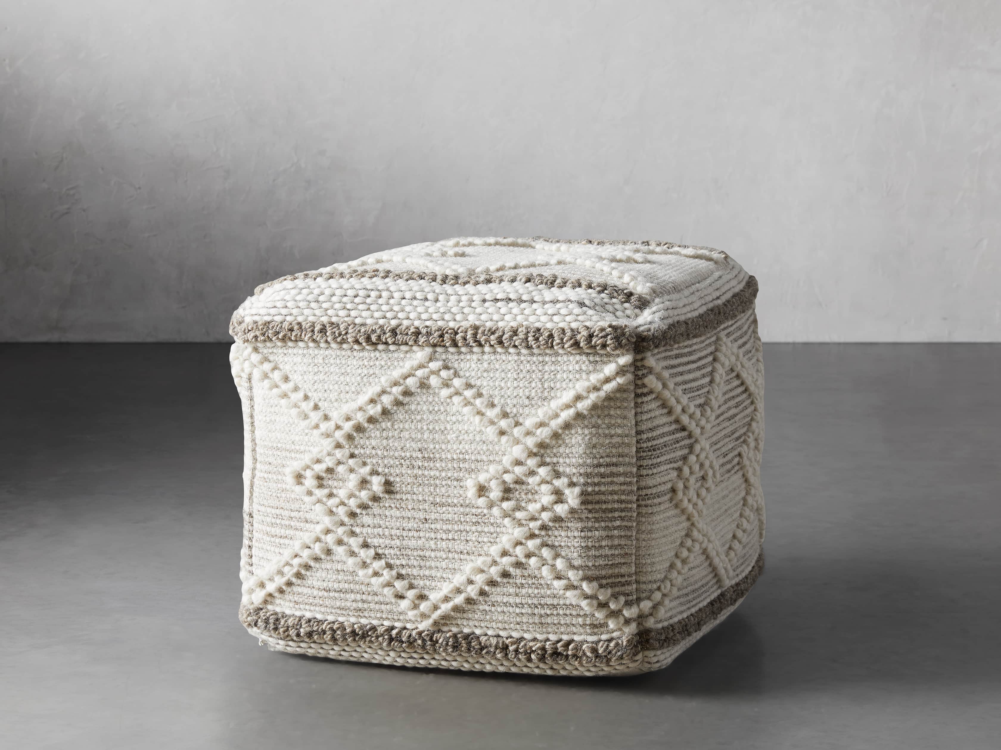 Bexley Pouf - Thumbnail 3