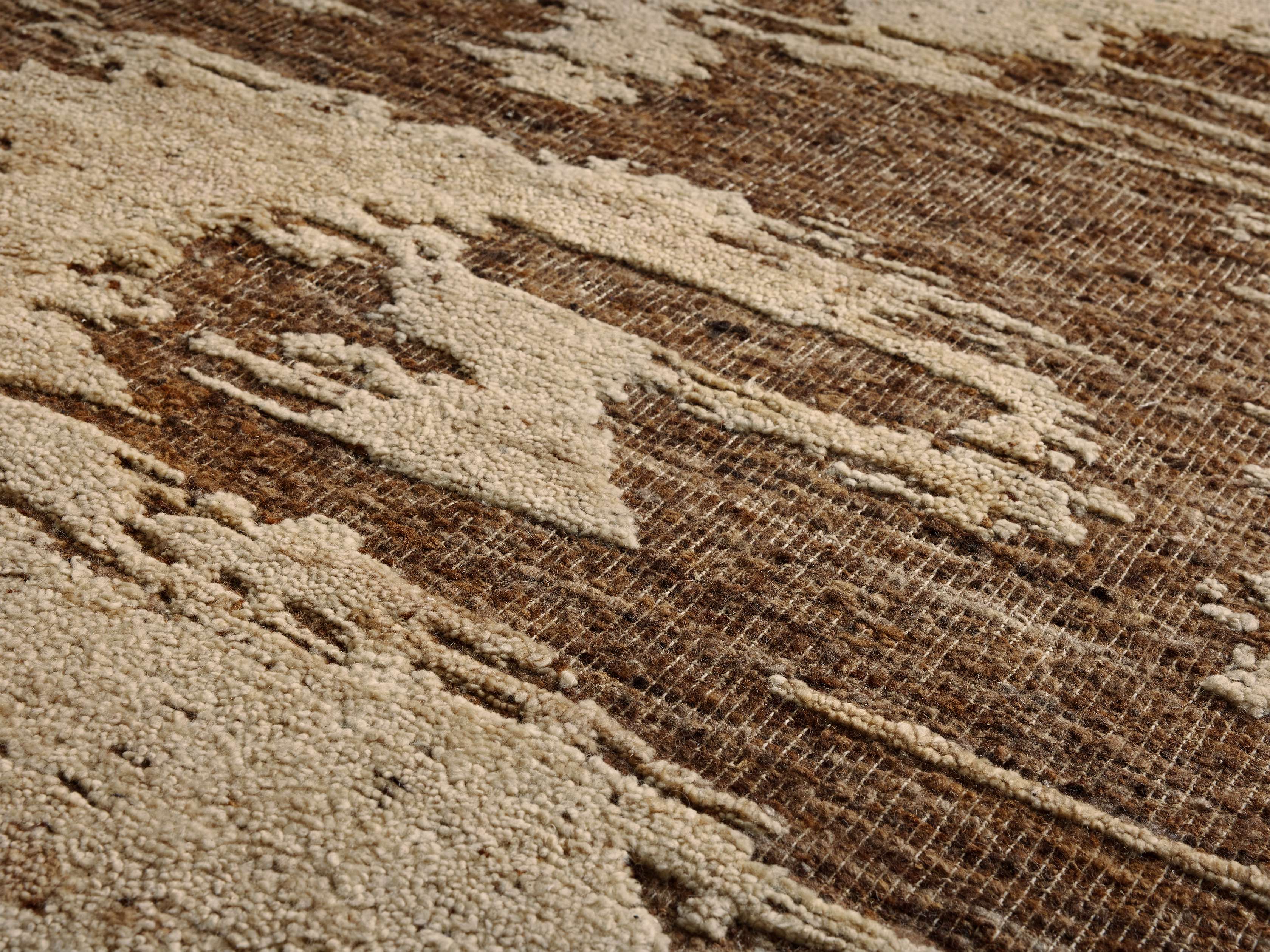 Kywin Hand-Knotted Rug