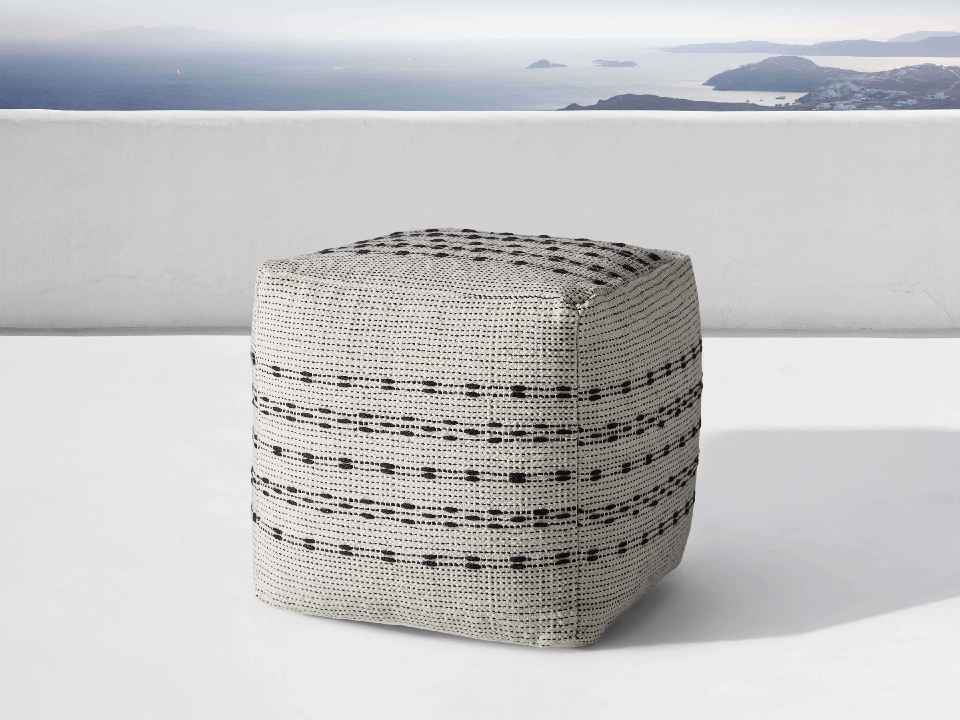 Ladera Performance Pouf - Thumbnail 2