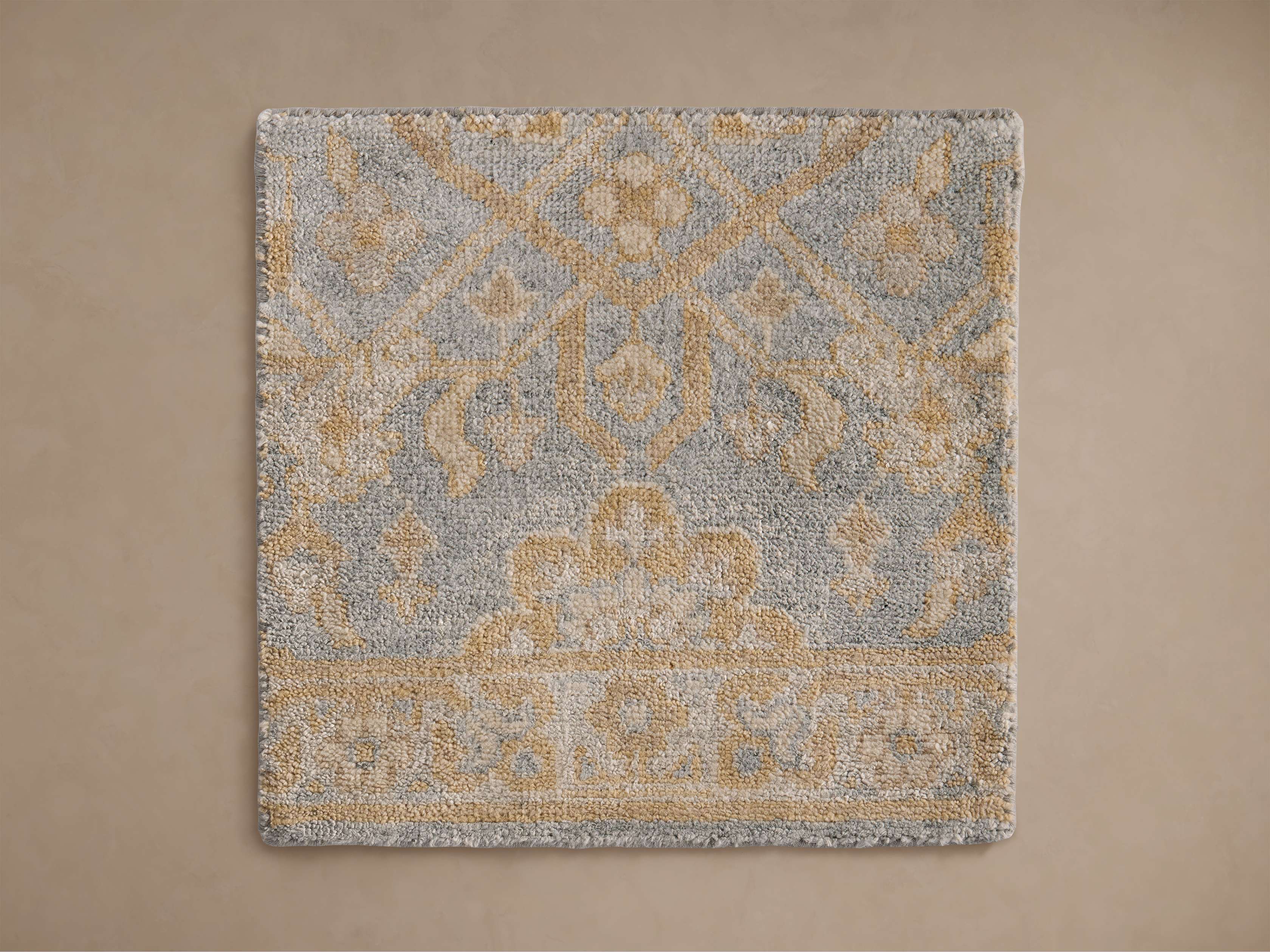 Sienna Hand-Knotted Rug Swatch