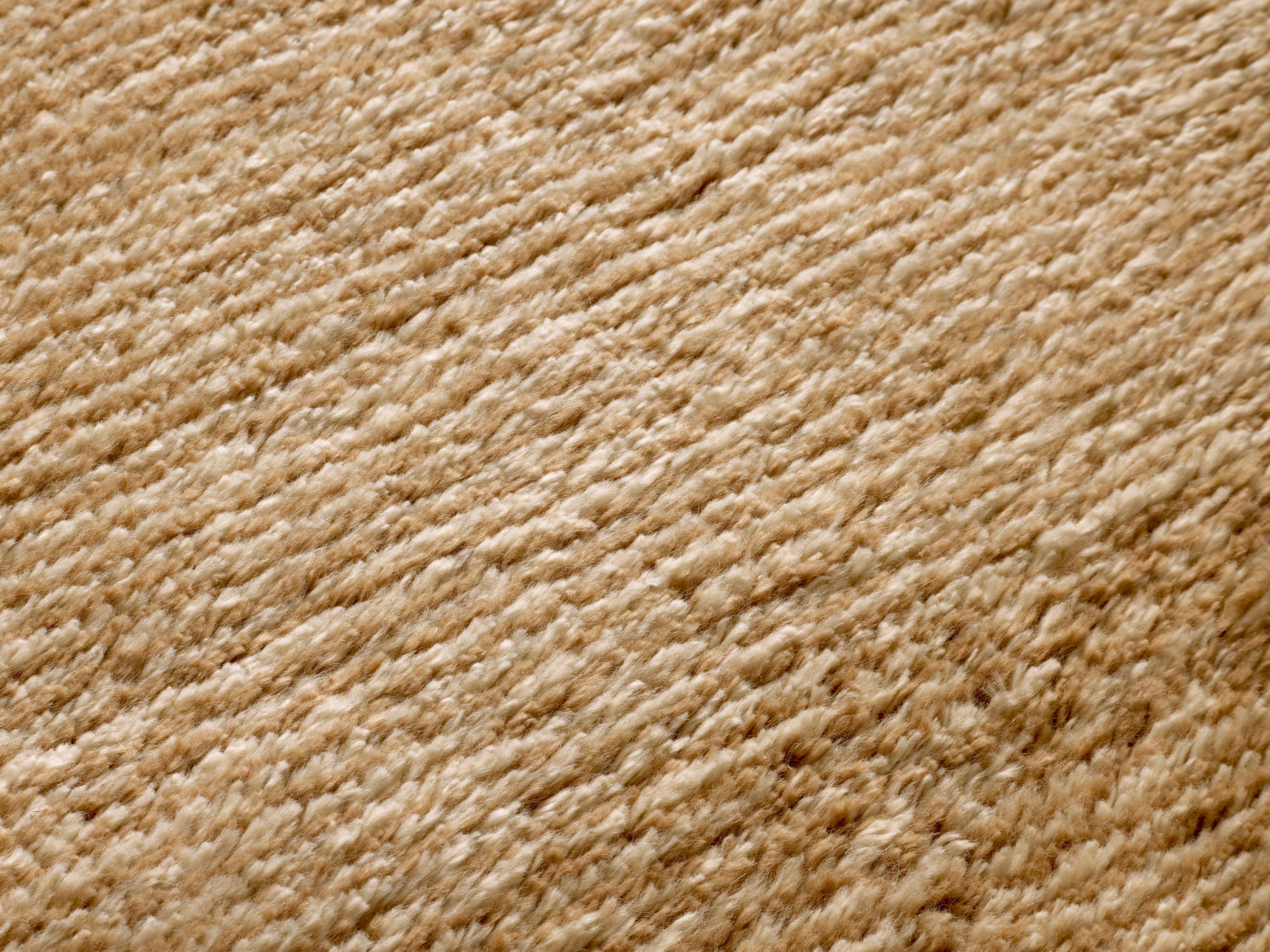 Vida Hand-Knotted Rug