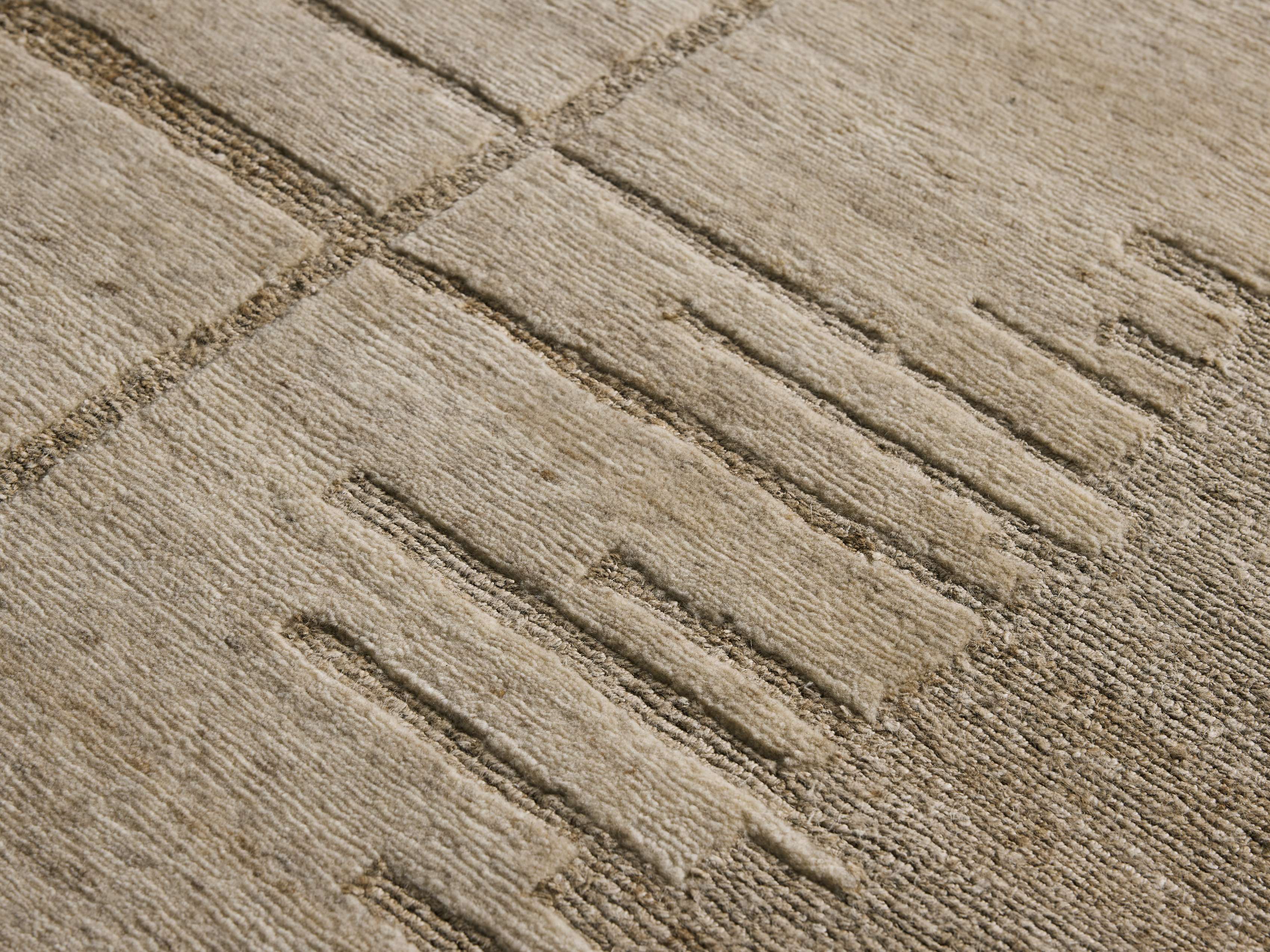 Kole Hand-Knotted Rug