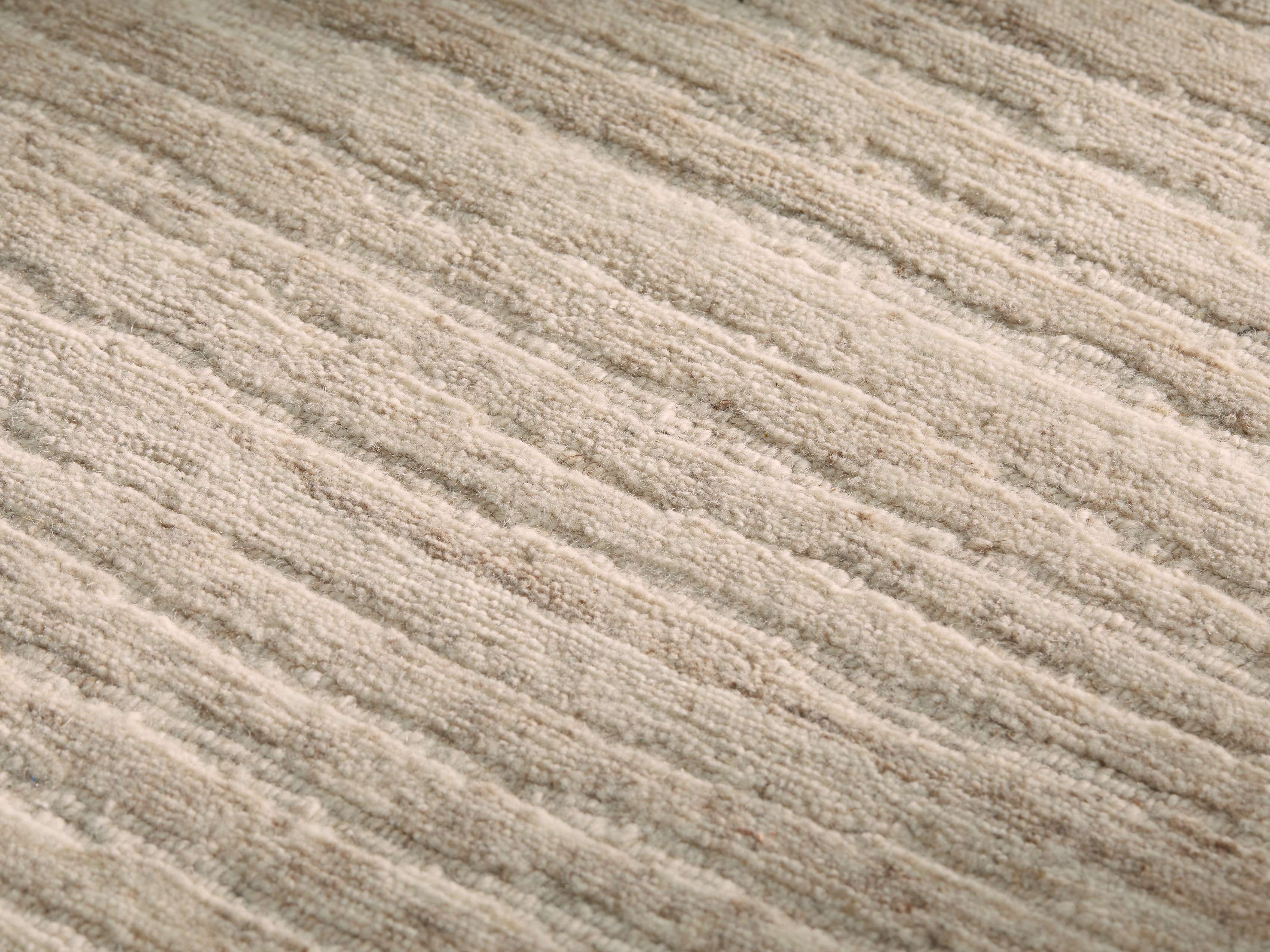 Nova Hand-Knotted Rug