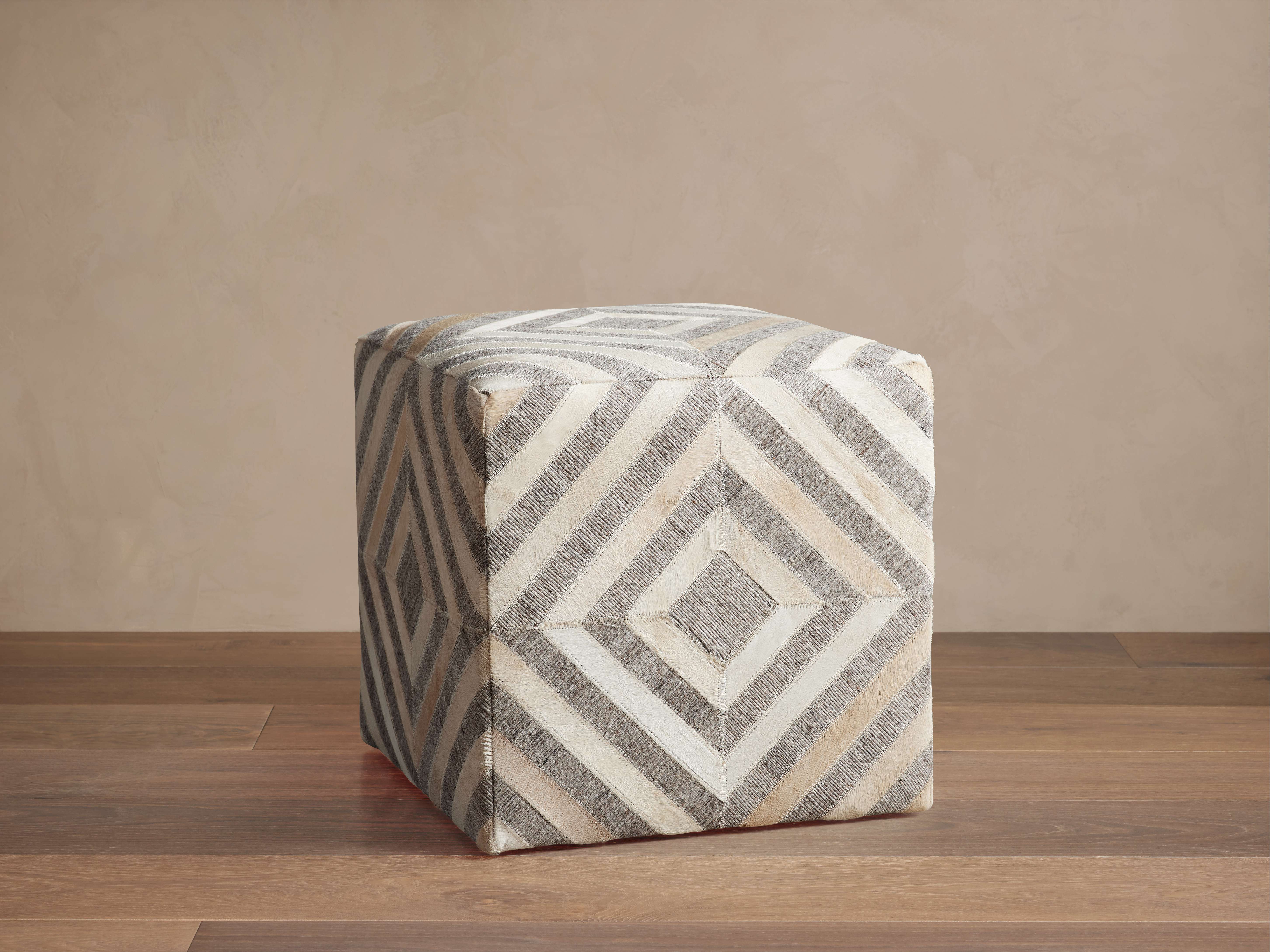 Wolcott Pouf - Thumbnail 2