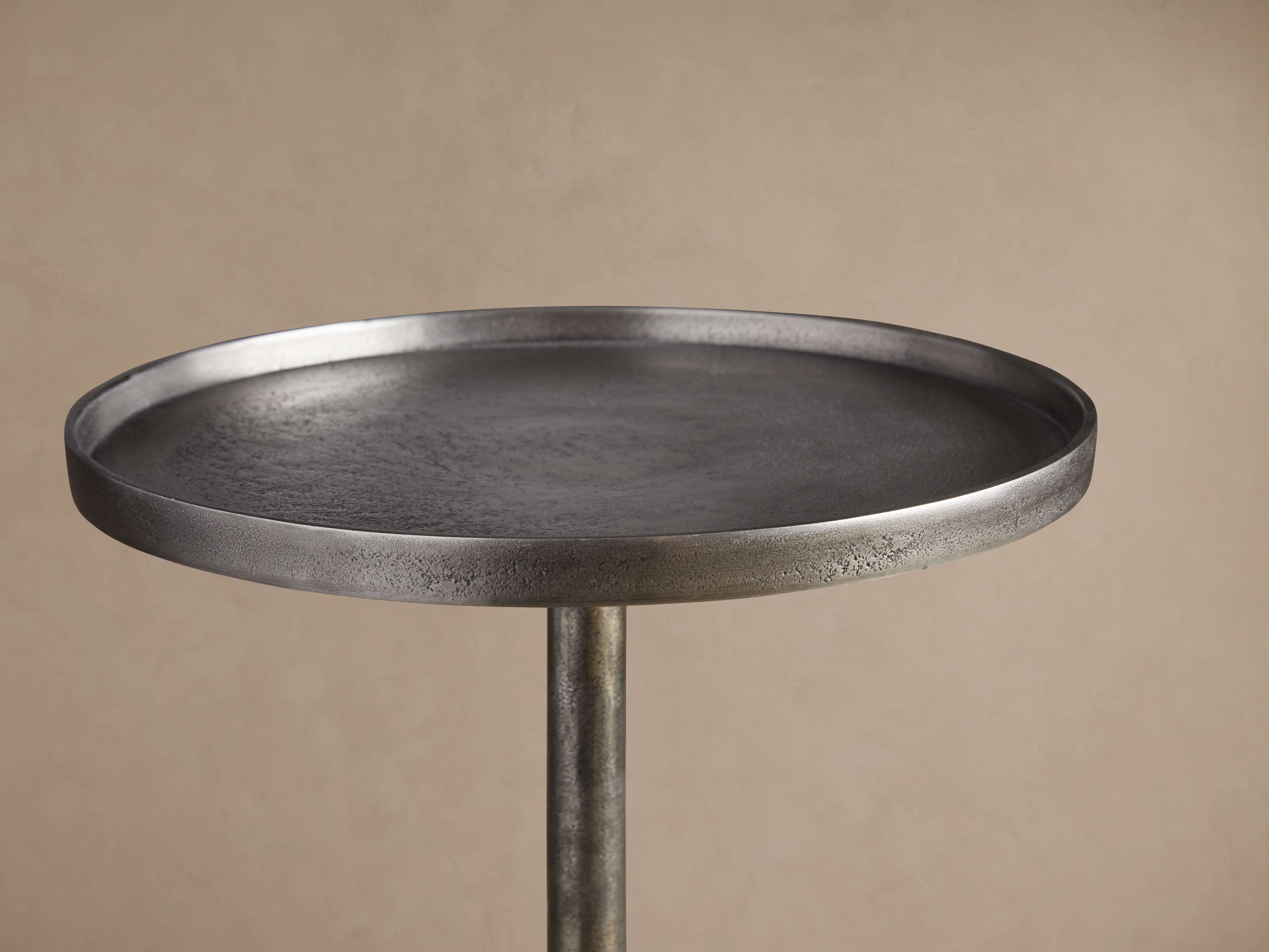 Kenneth Martini Table - Thumbnail 2