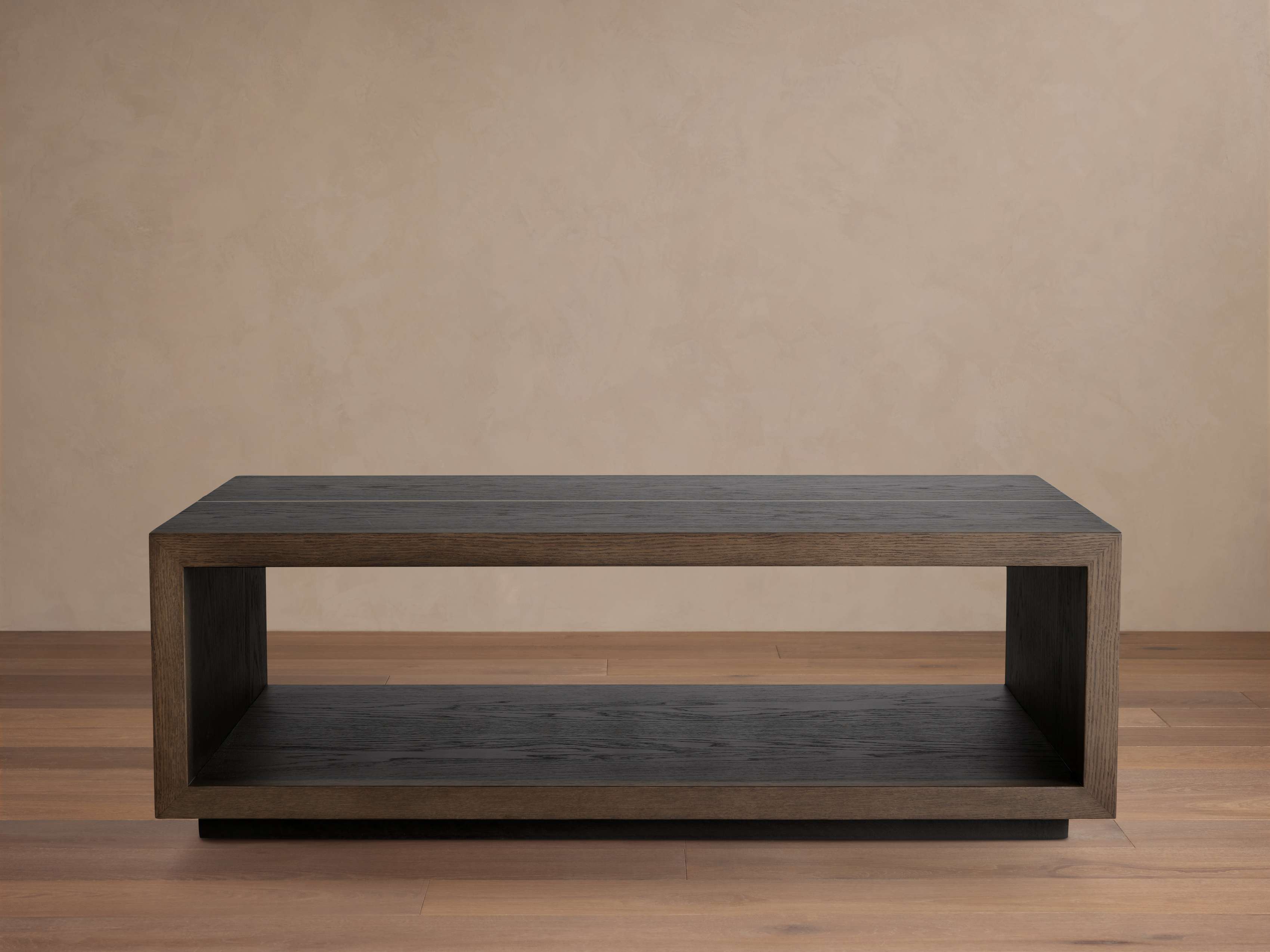 Mihaela Coffee Table – Arhaus, image size:3400x2550