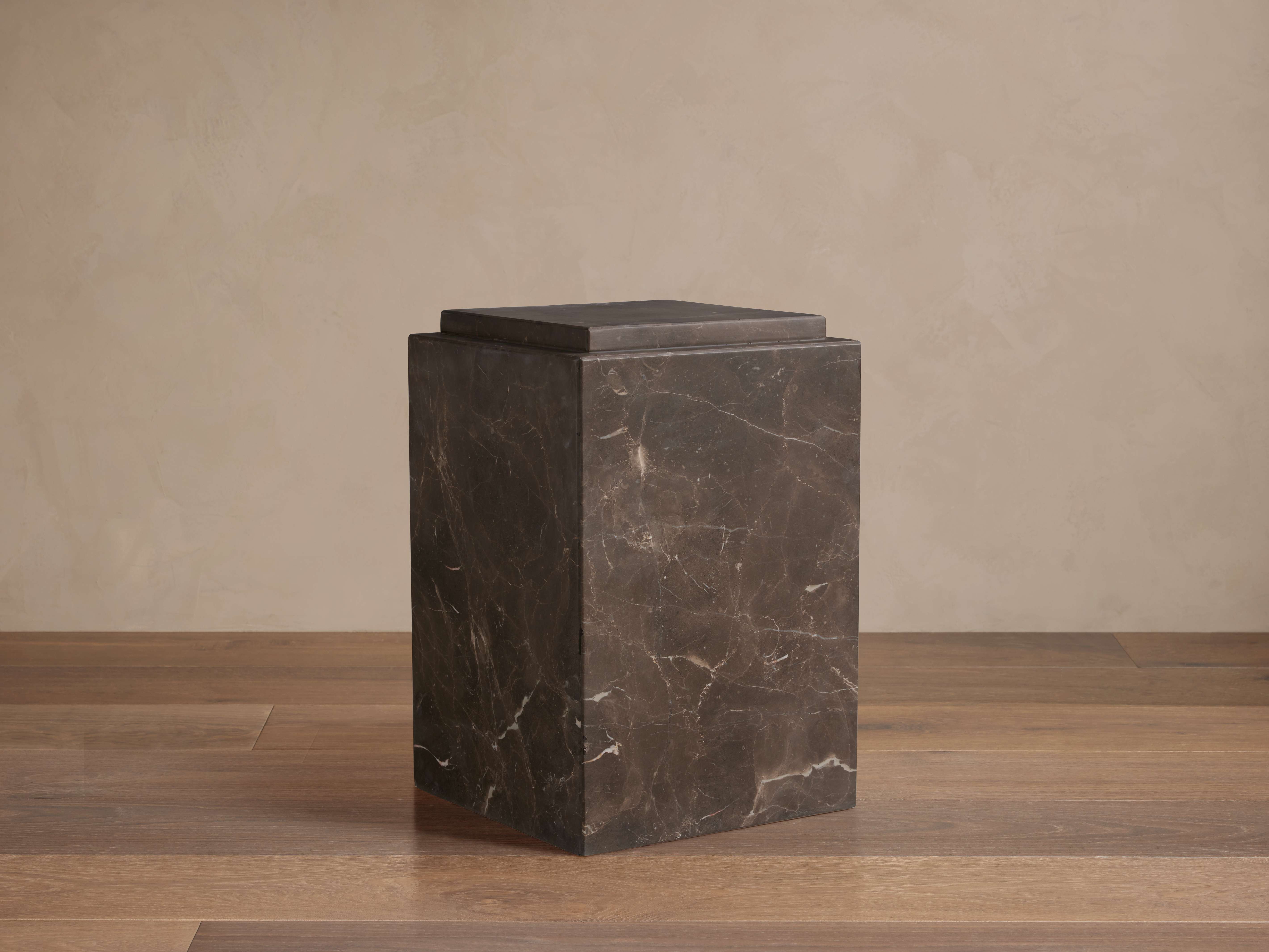 Arhaus Marmont Pedestal - Thumbnail 5