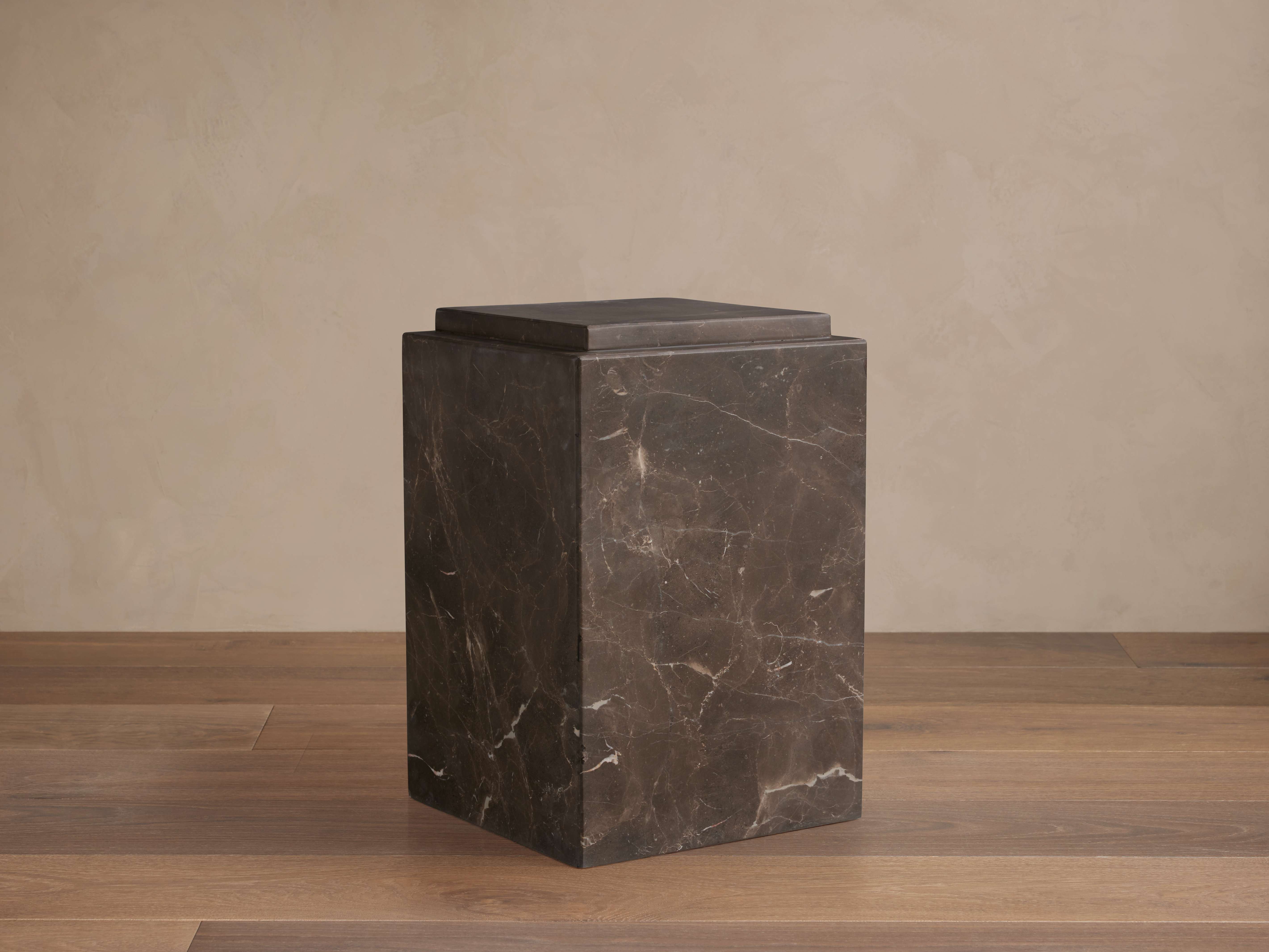Arhaus Marmont Pedestal - Thumbnail 4