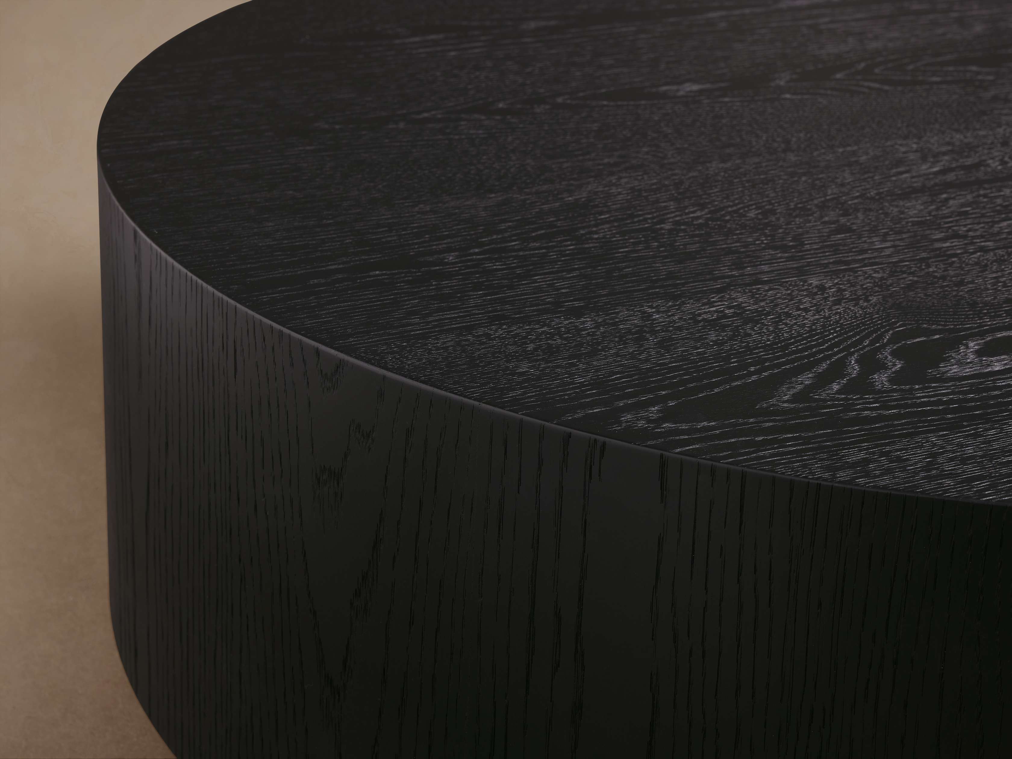 Sullivan Round Coffee Table – Arhaus, image size:3360x2520