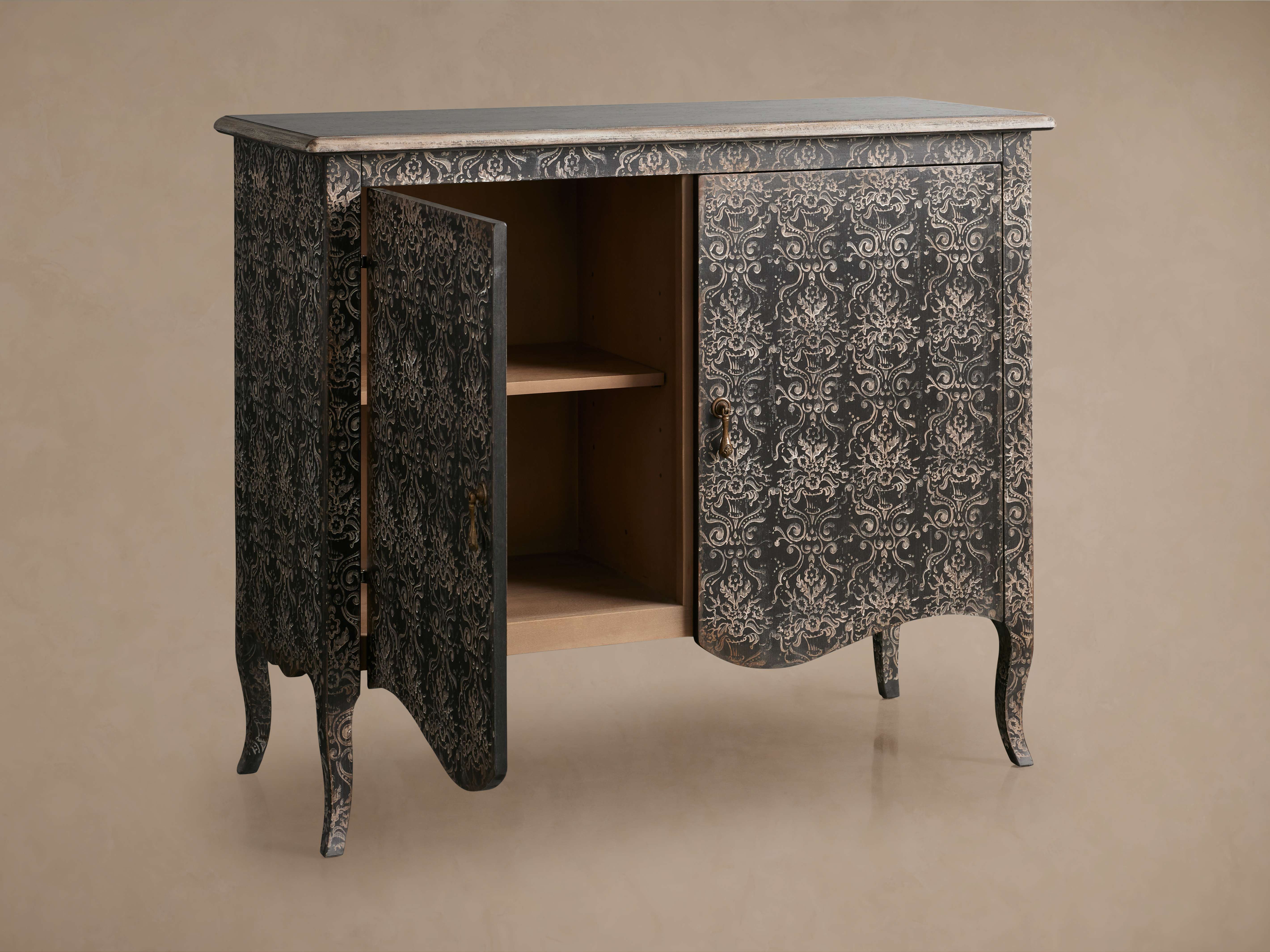 Amalfi Cabinet