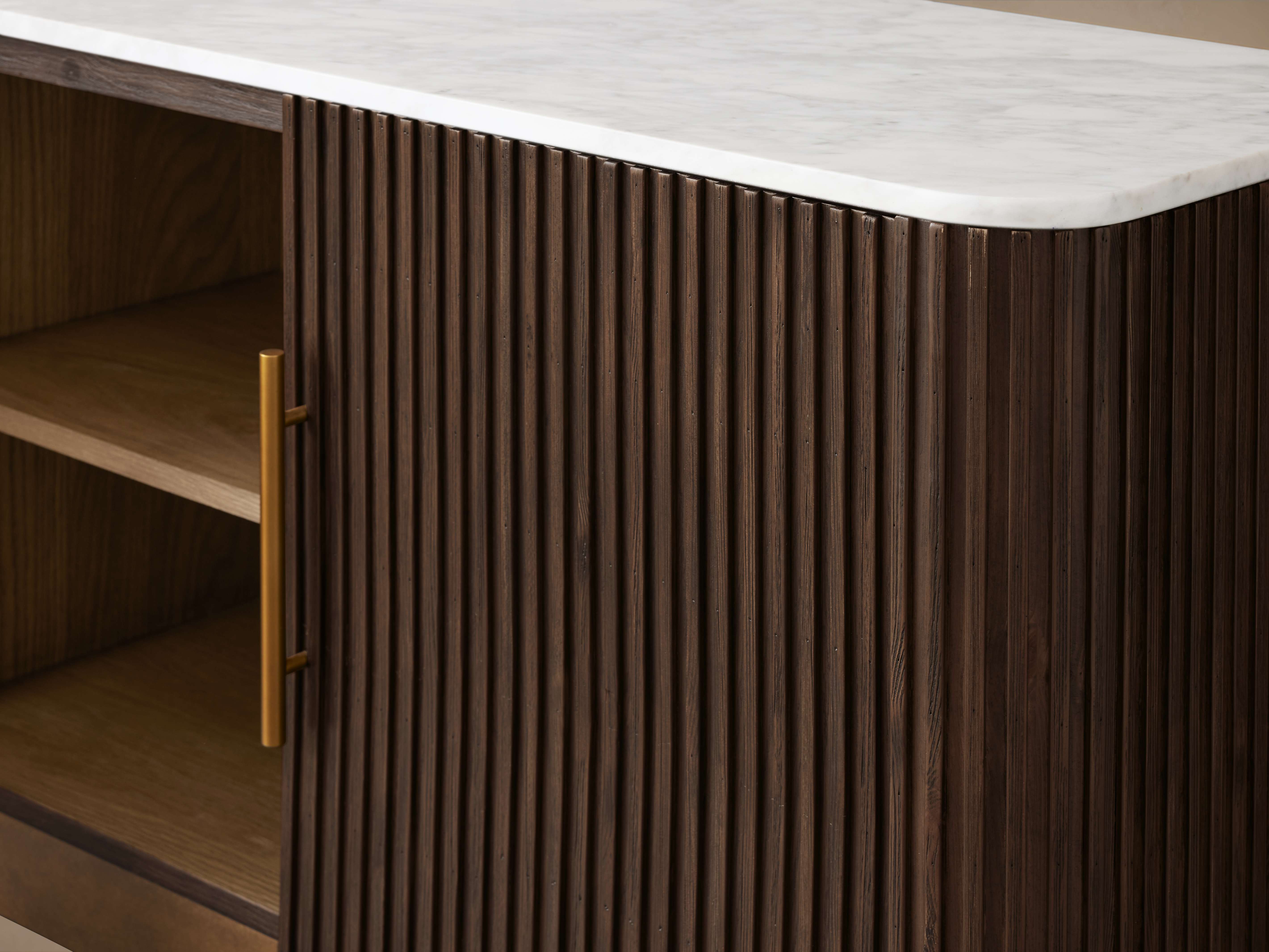 Finnley Media Console