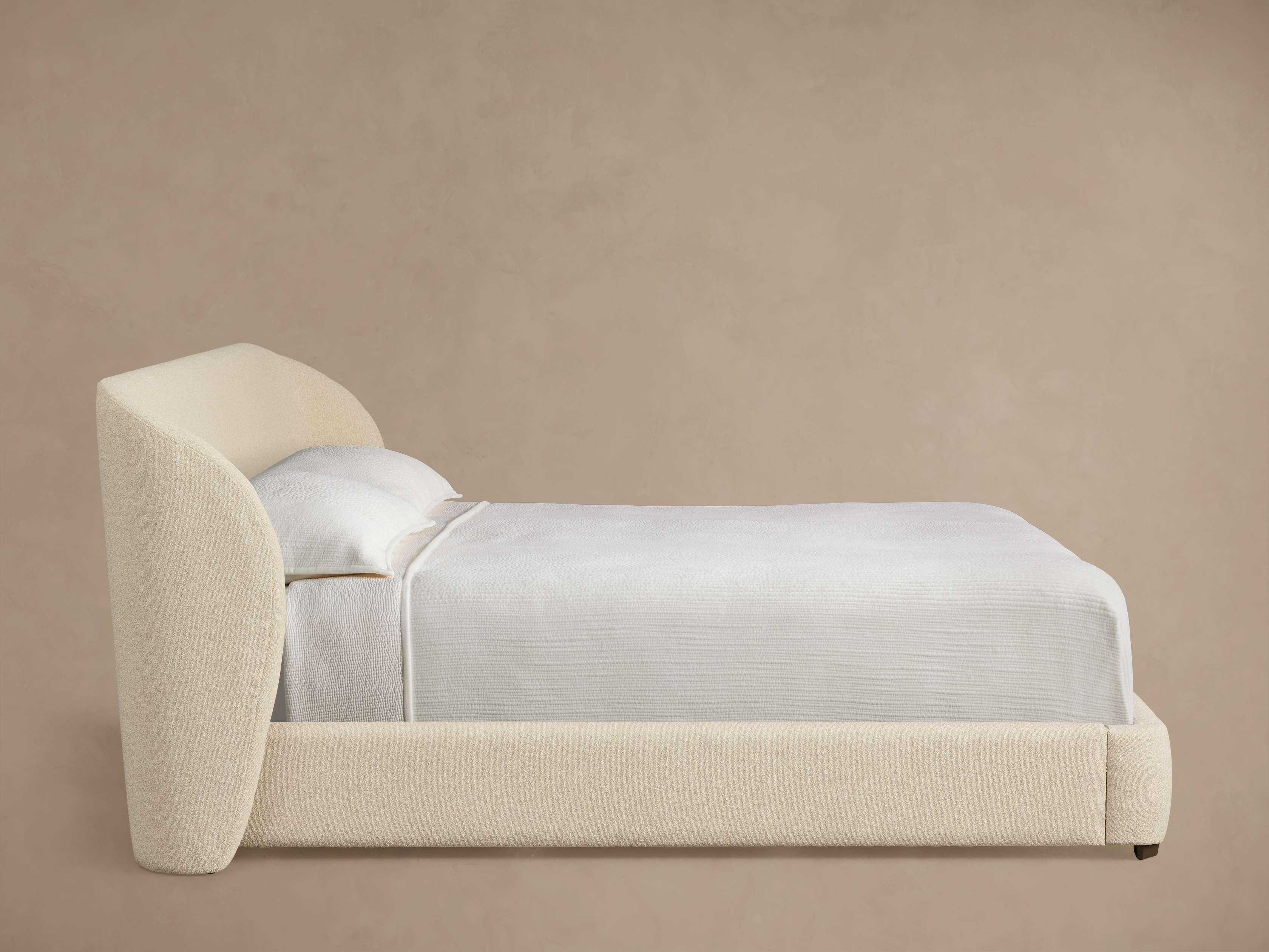 Adalynn Bed
– Arhaus