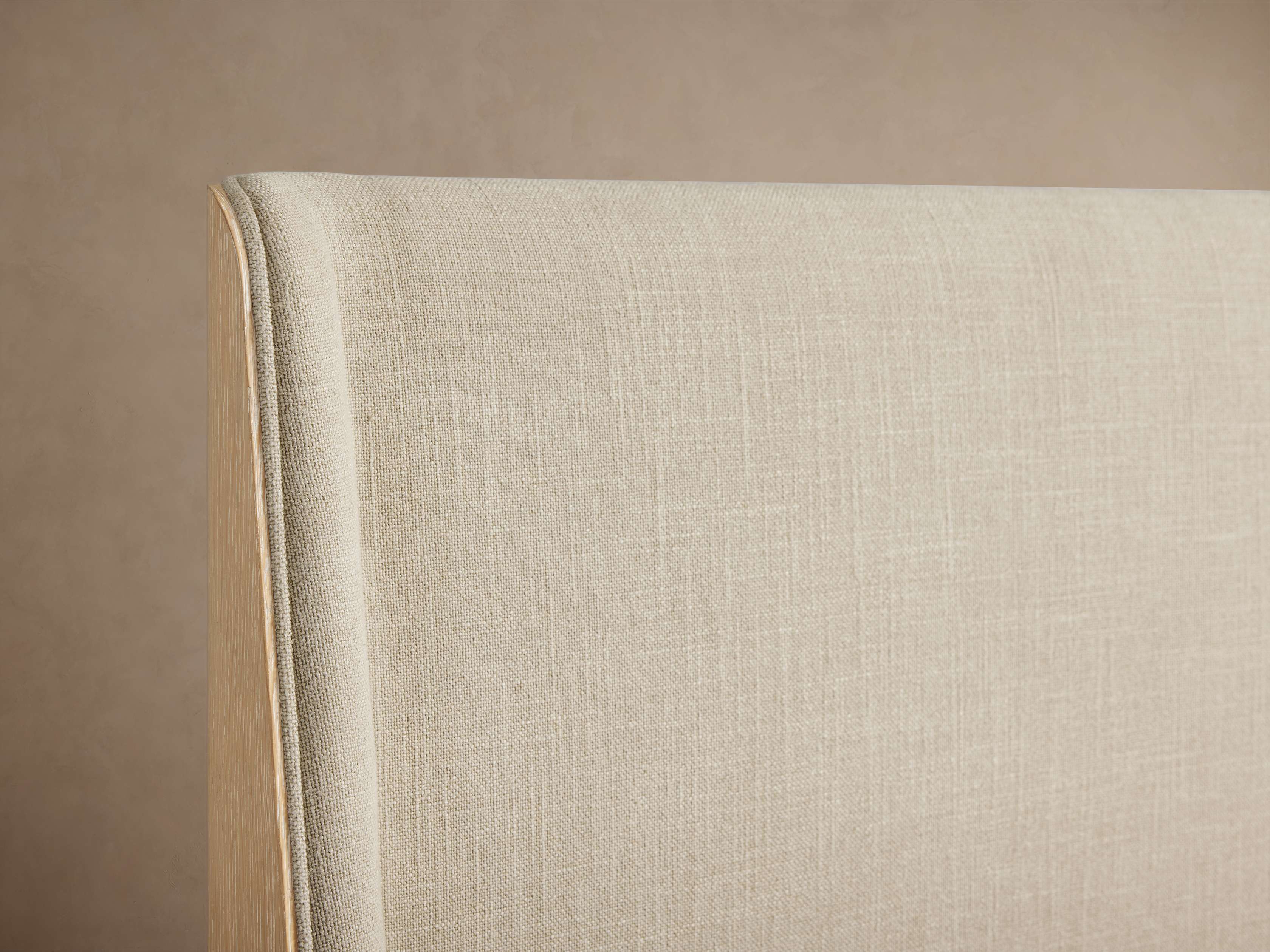 Calista Bed in Izzy Fawn