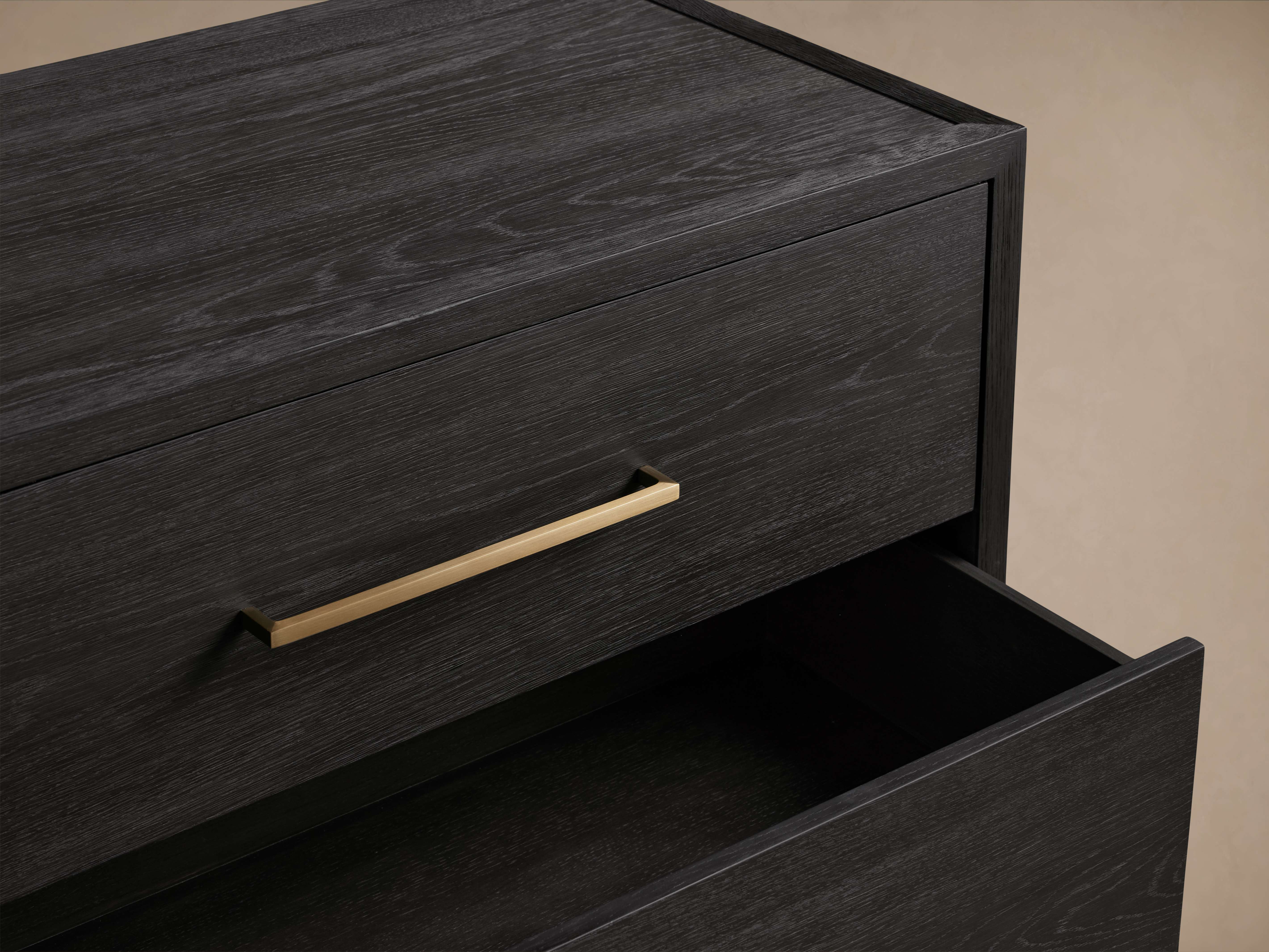 Darwyn Six-Drawer Dresser - Thumbnail 3