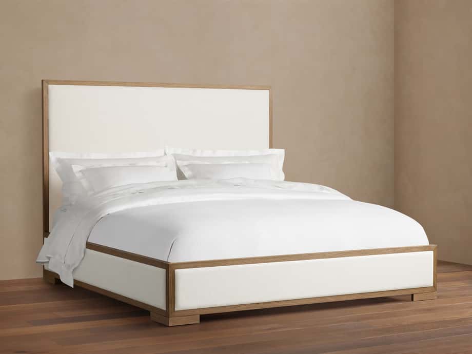 Darien Panel Bed in Izzy Snow