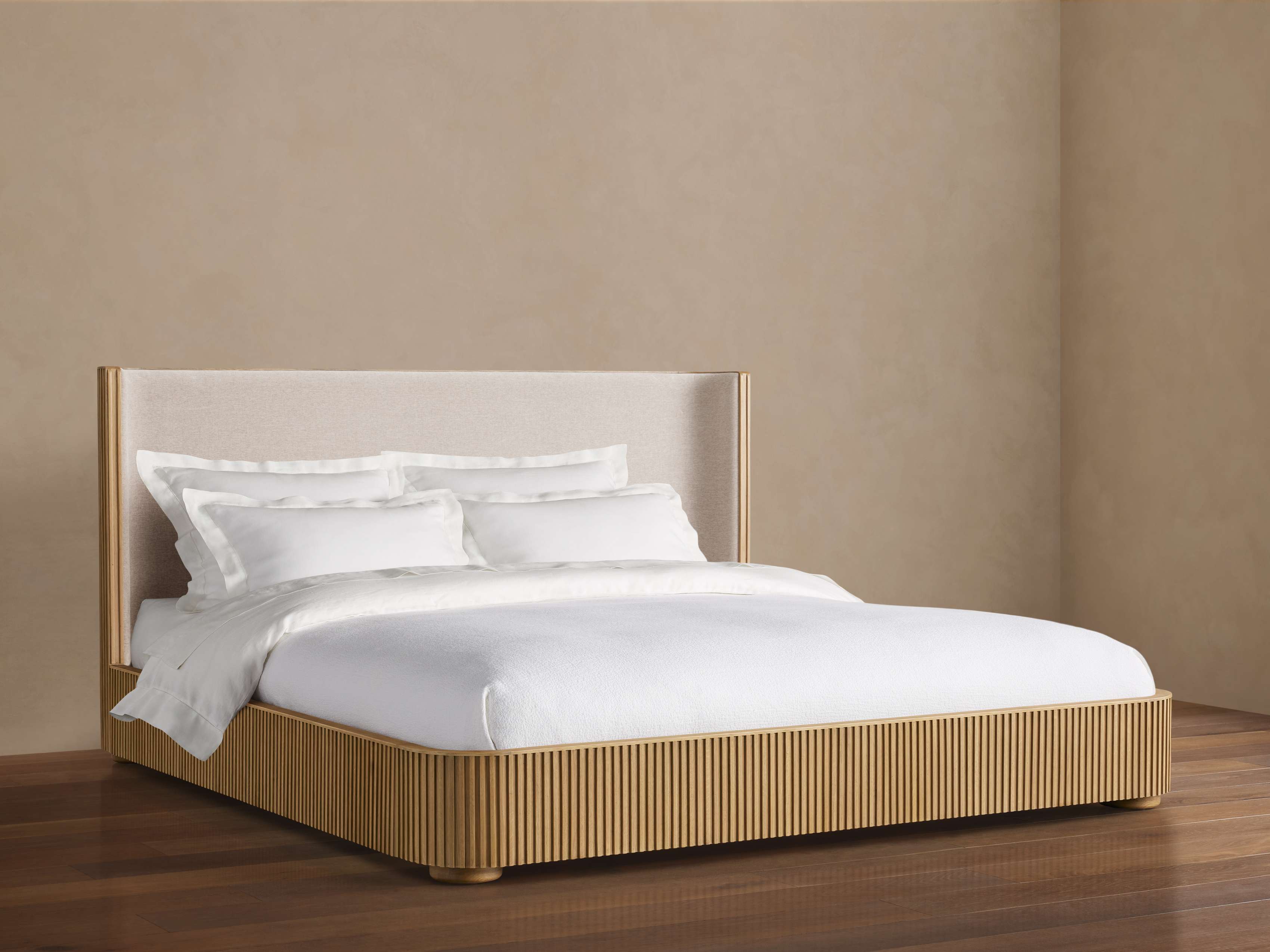 Finnley Bed