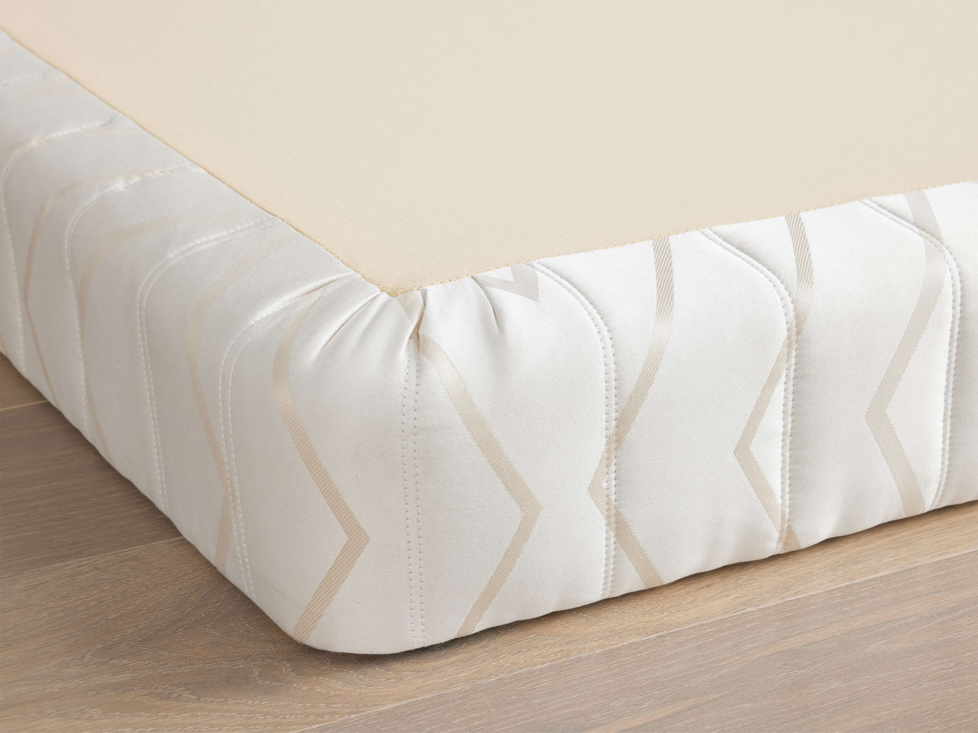 スフィア Spring is here Crystal Spring Box スフィア Spring is here Crystal Spring Box CRYSTAL GEYSER