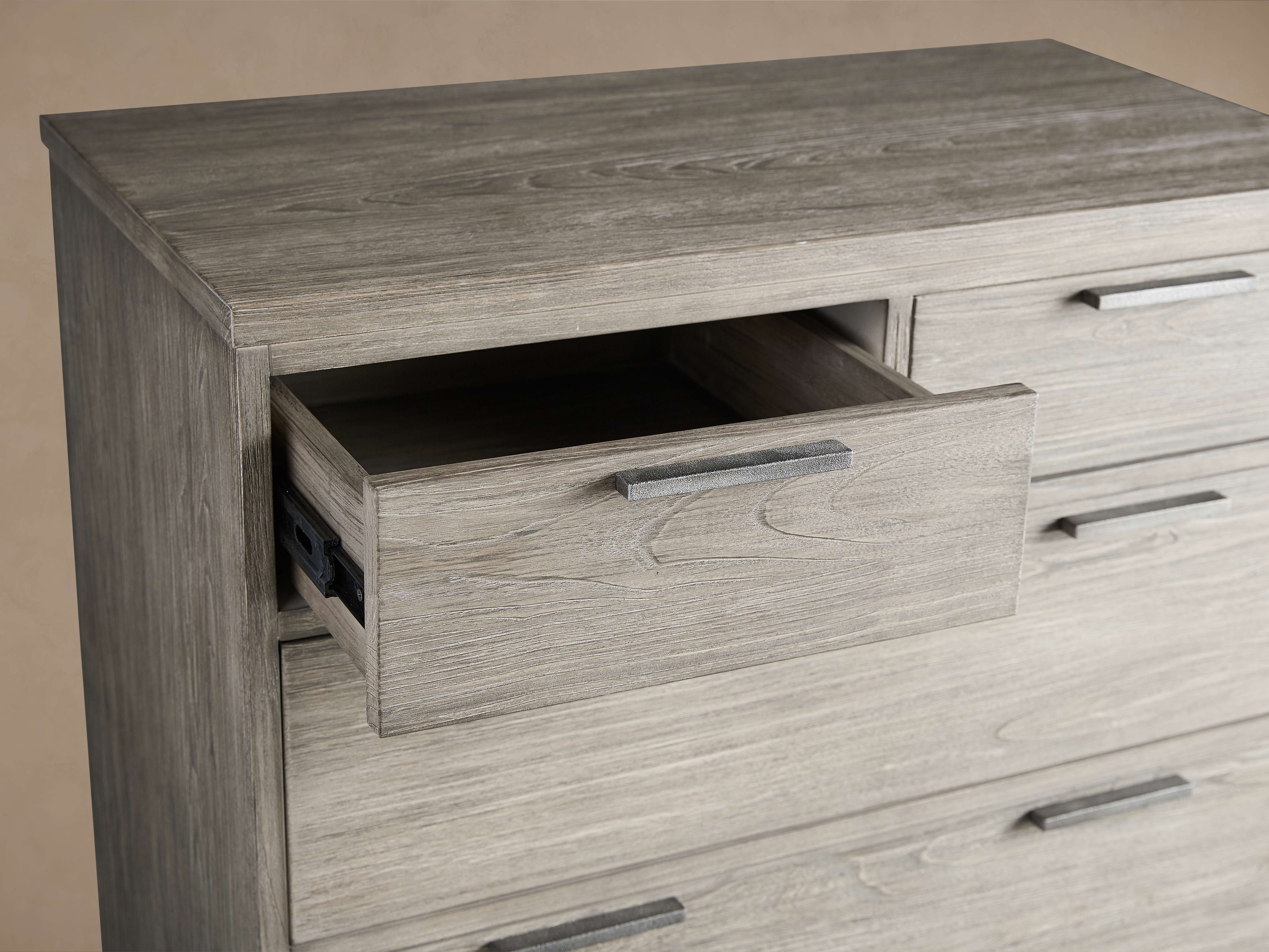 Palmer Six-Drawer Dresser - Thumbnail 2
