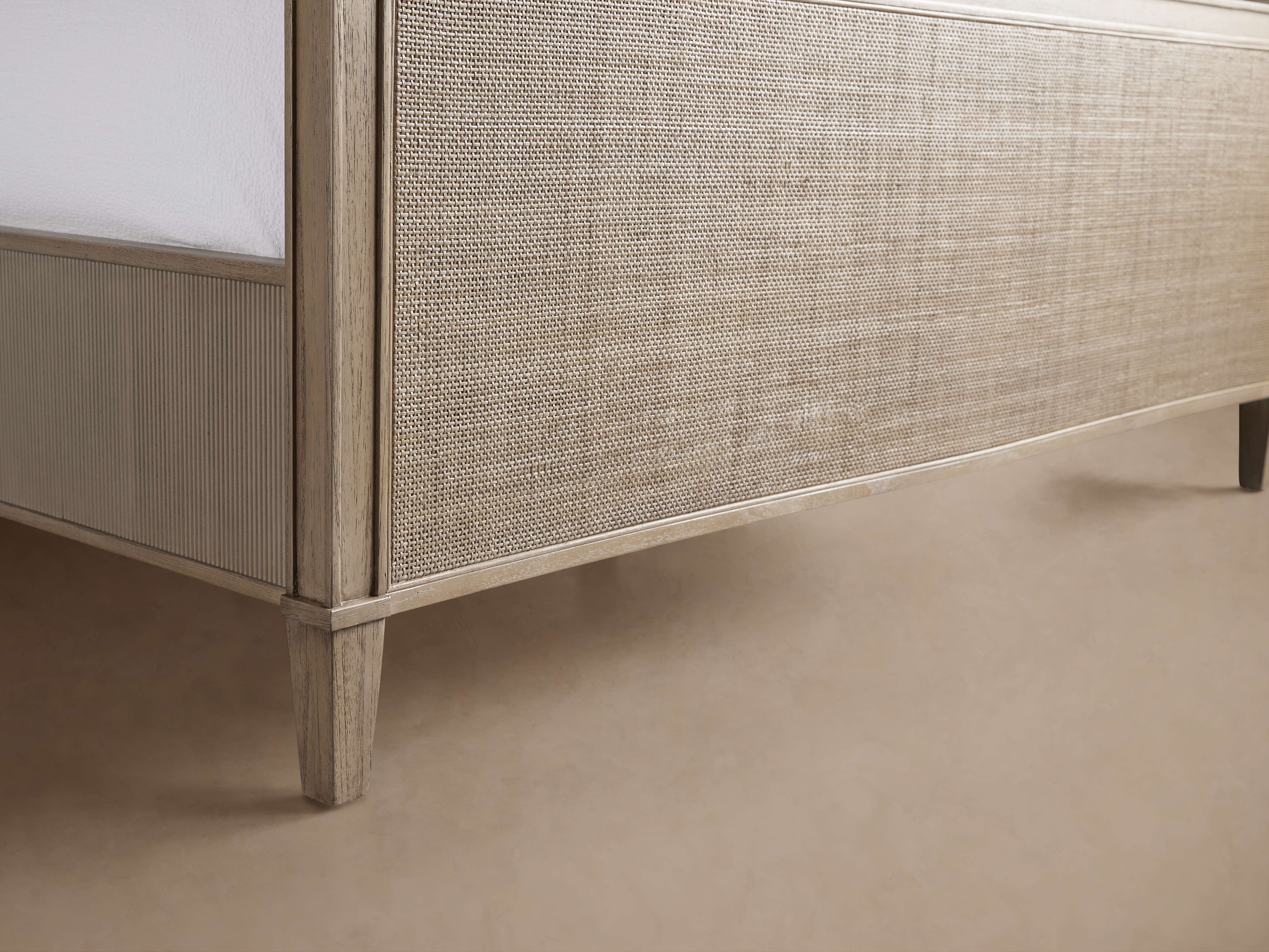 Pearson Gallery Cane Bed