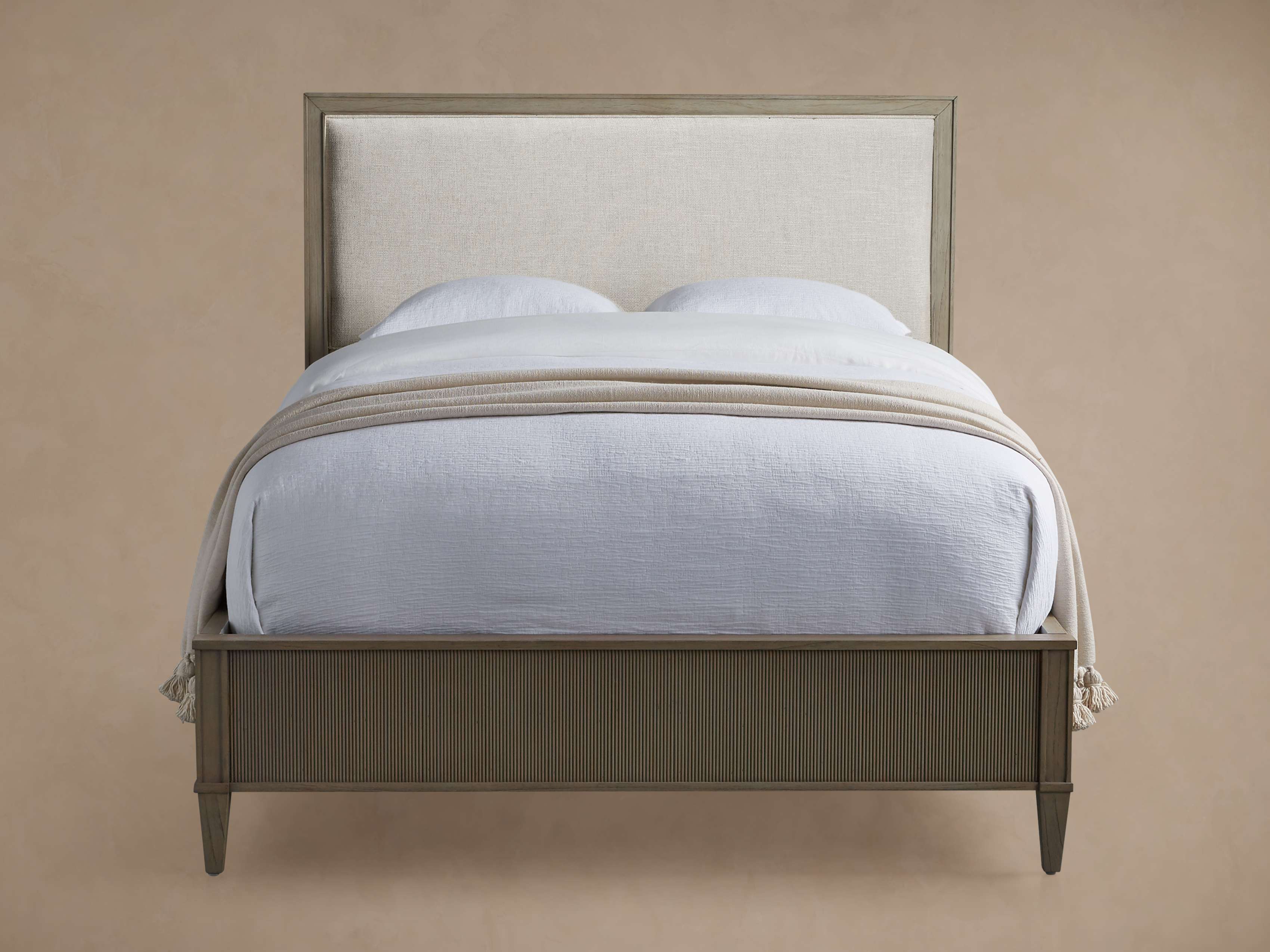 Pearson Gallery Bed