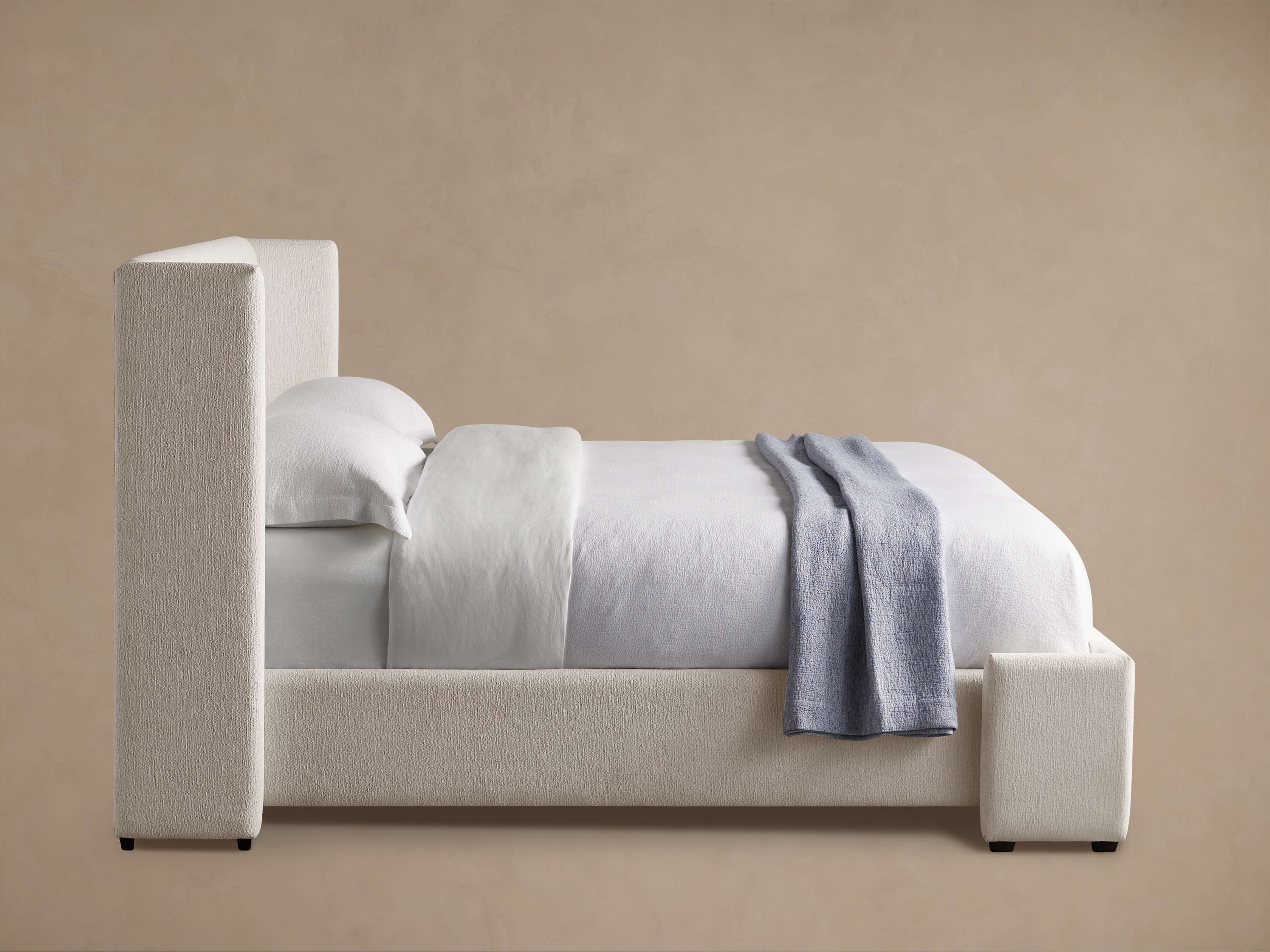 Wyller Bed - Thumbnail 3