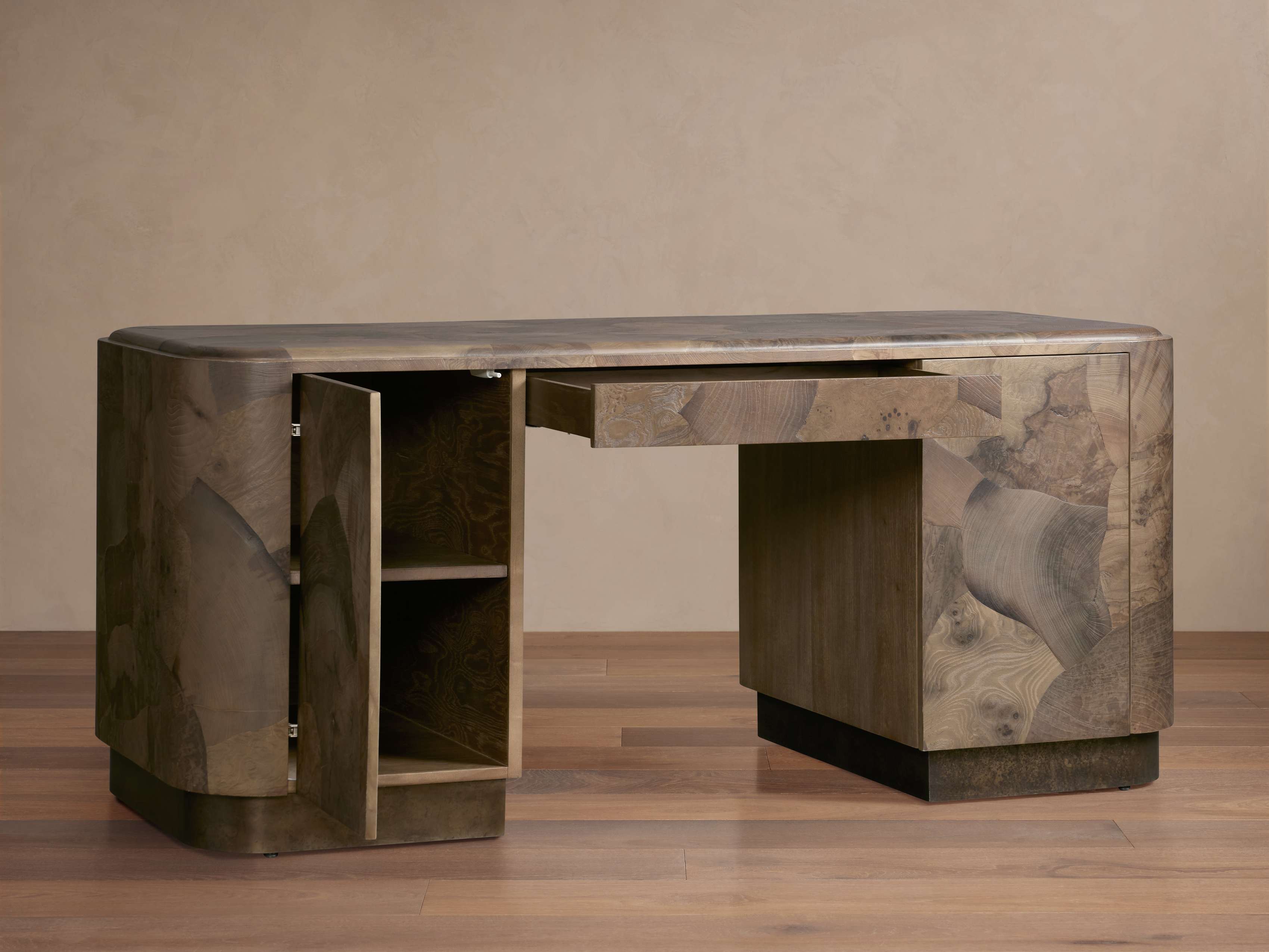 Polanco Executive Desk