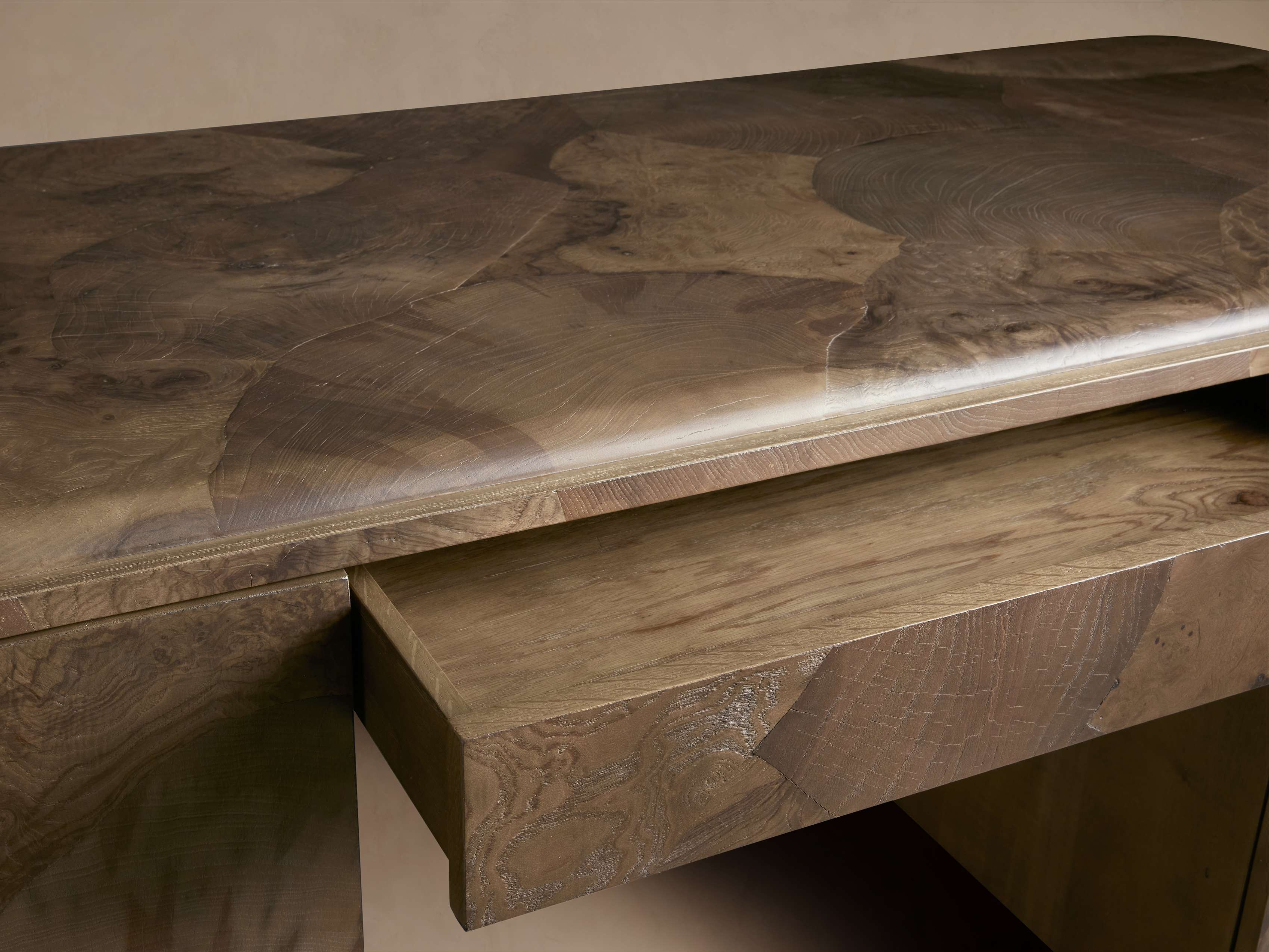 Polanco Executive Desk