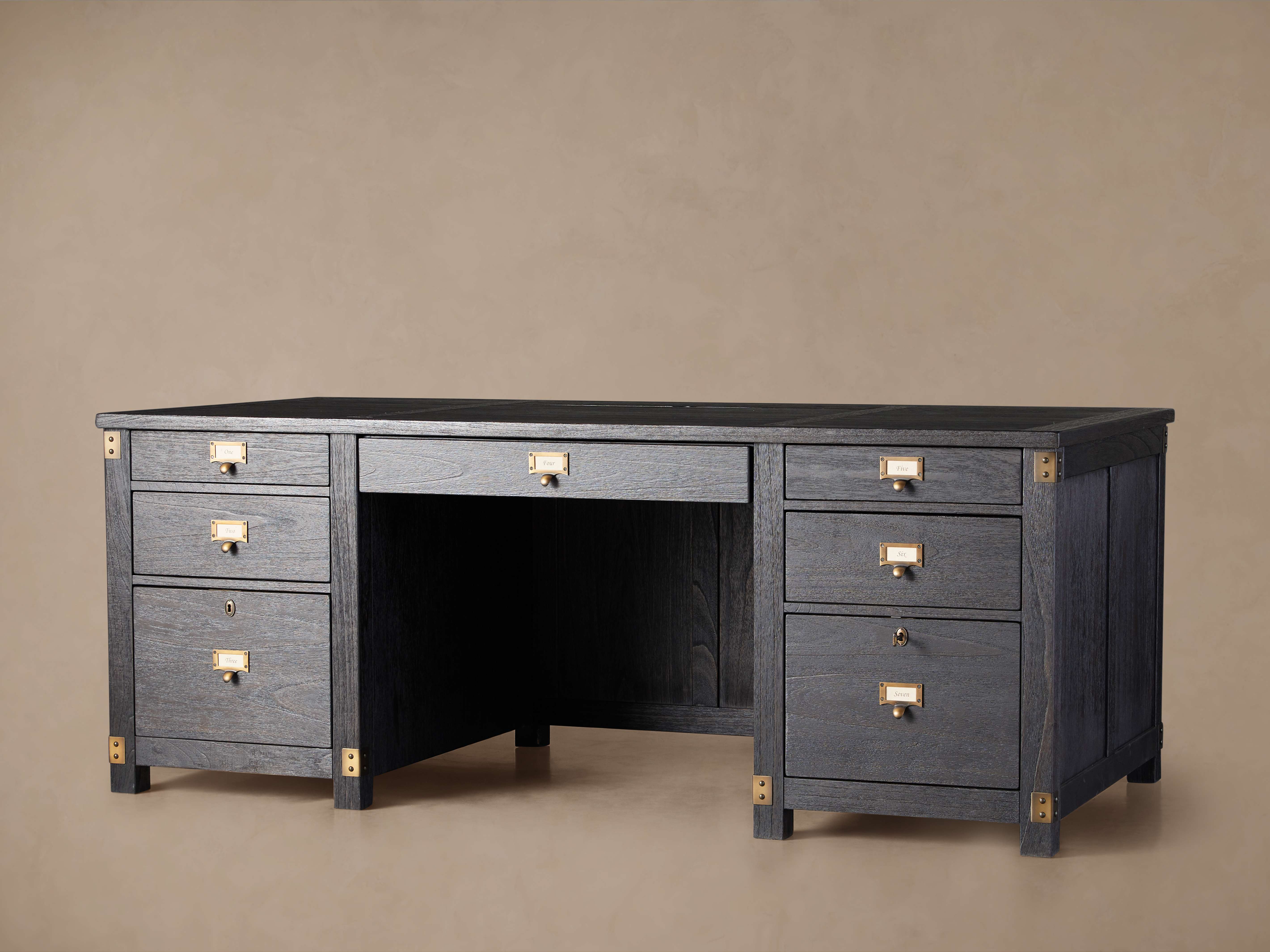 Telegraph Executive Desk - Thumbnail 2