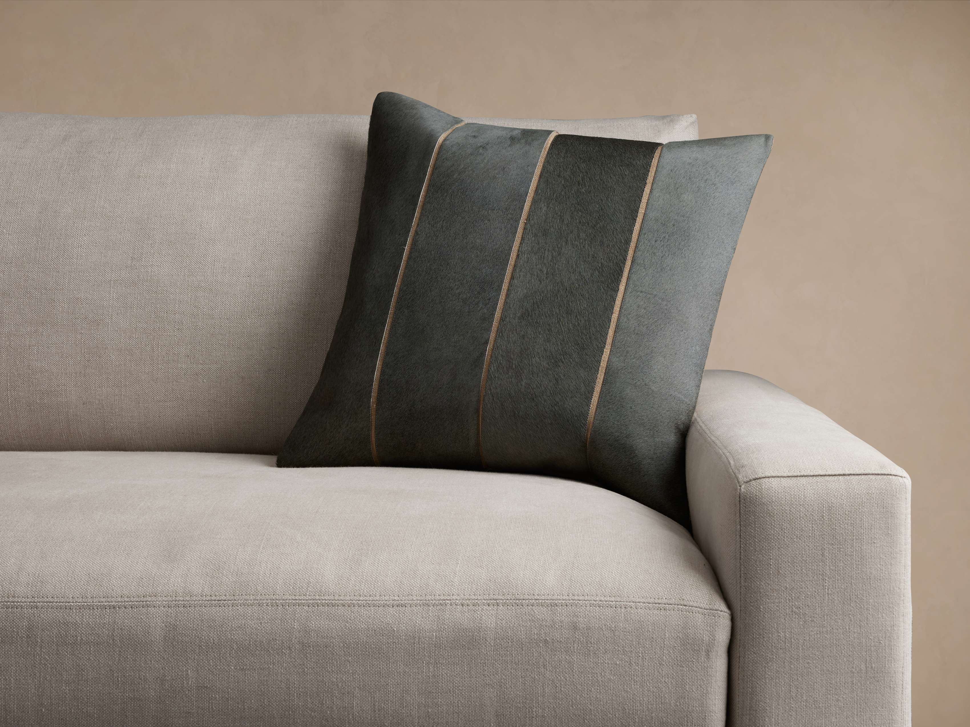 Channel-Stitch Hide Pillow Cover