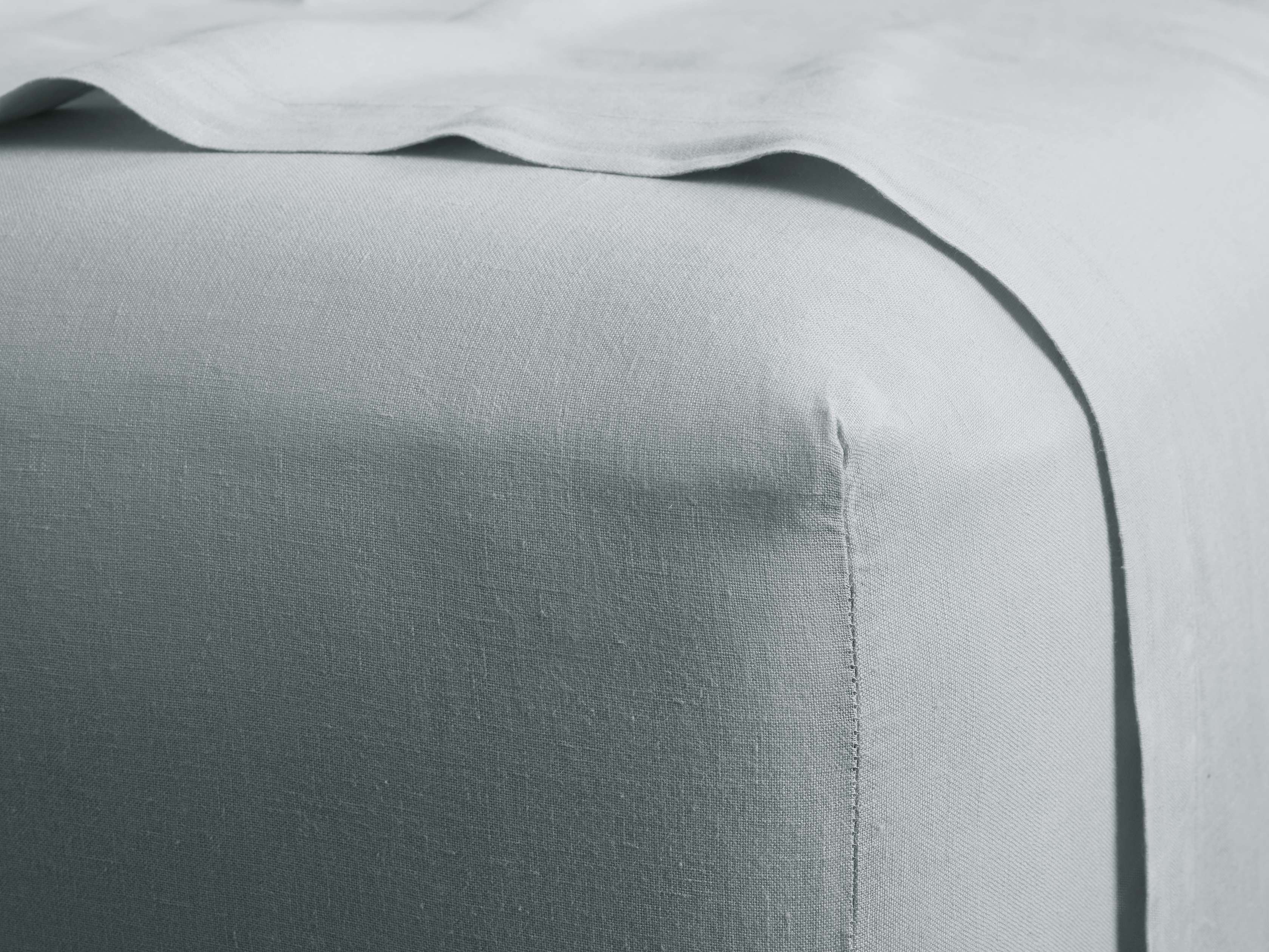 Arhaus Linen Flat Sheet - Thumbnail 2