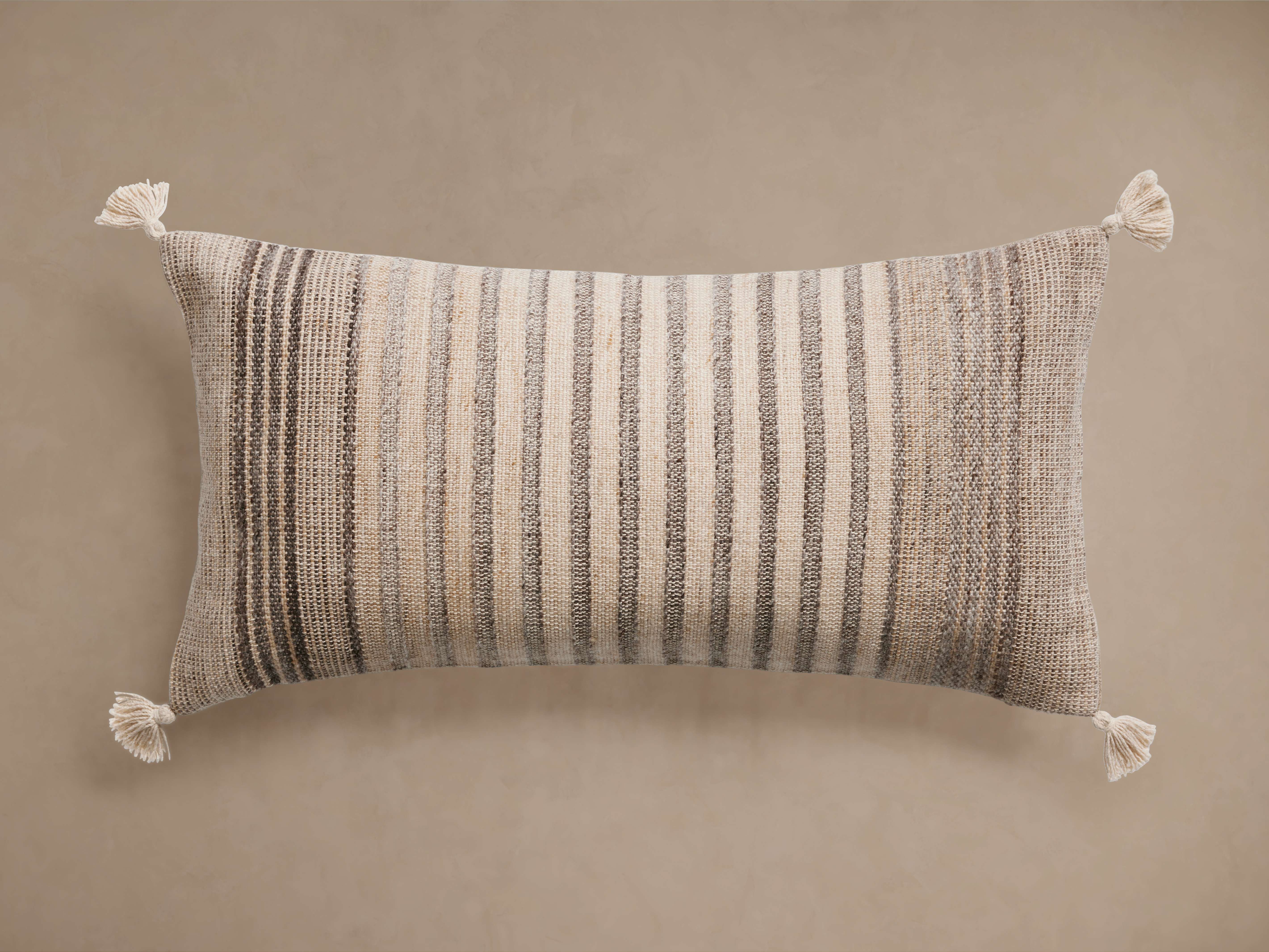 Tibetan Longwool Lumbar Pillow – Arhaus