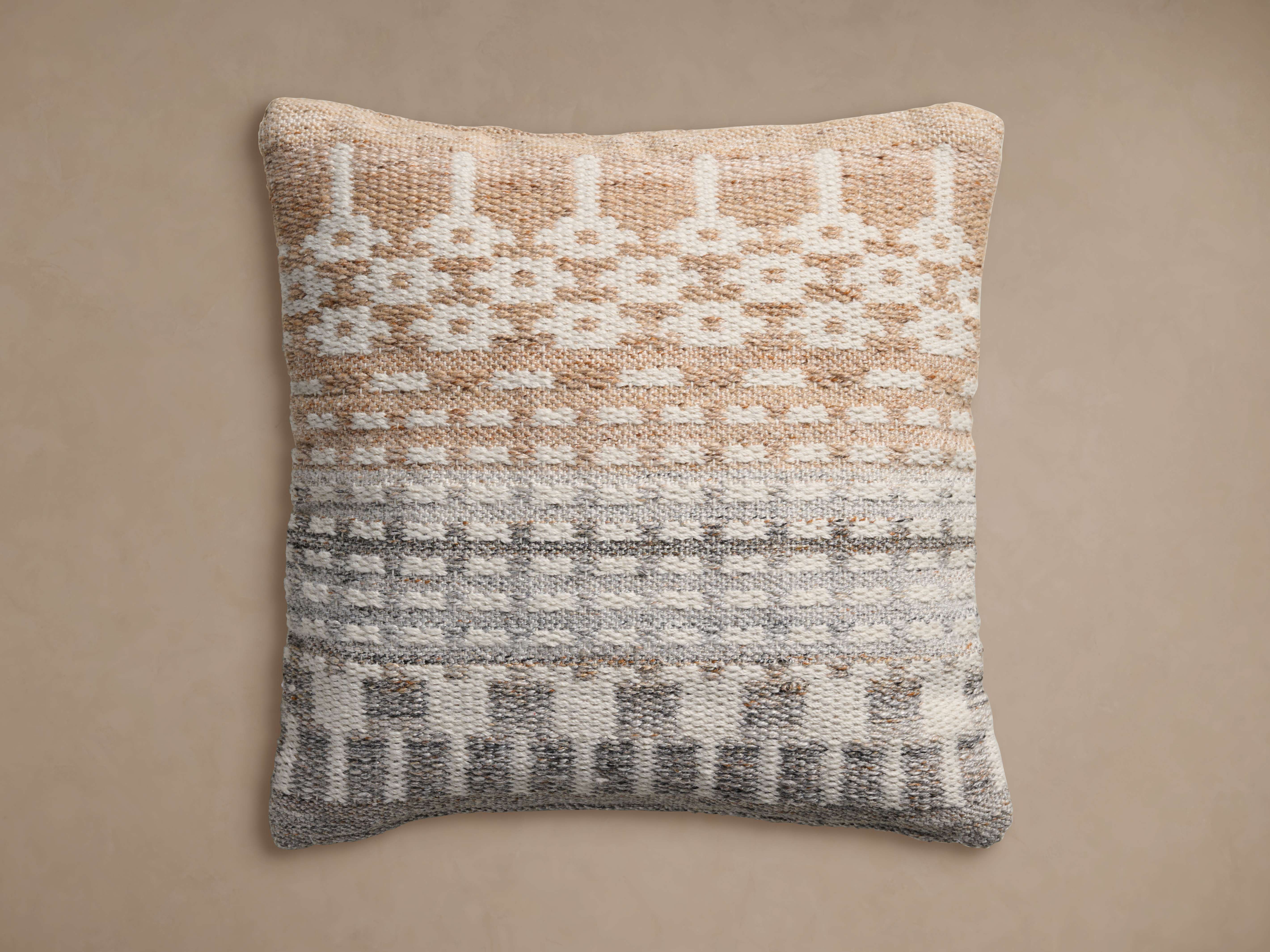 Camarin Outdoor Pillow Cover - Thumbnail 2