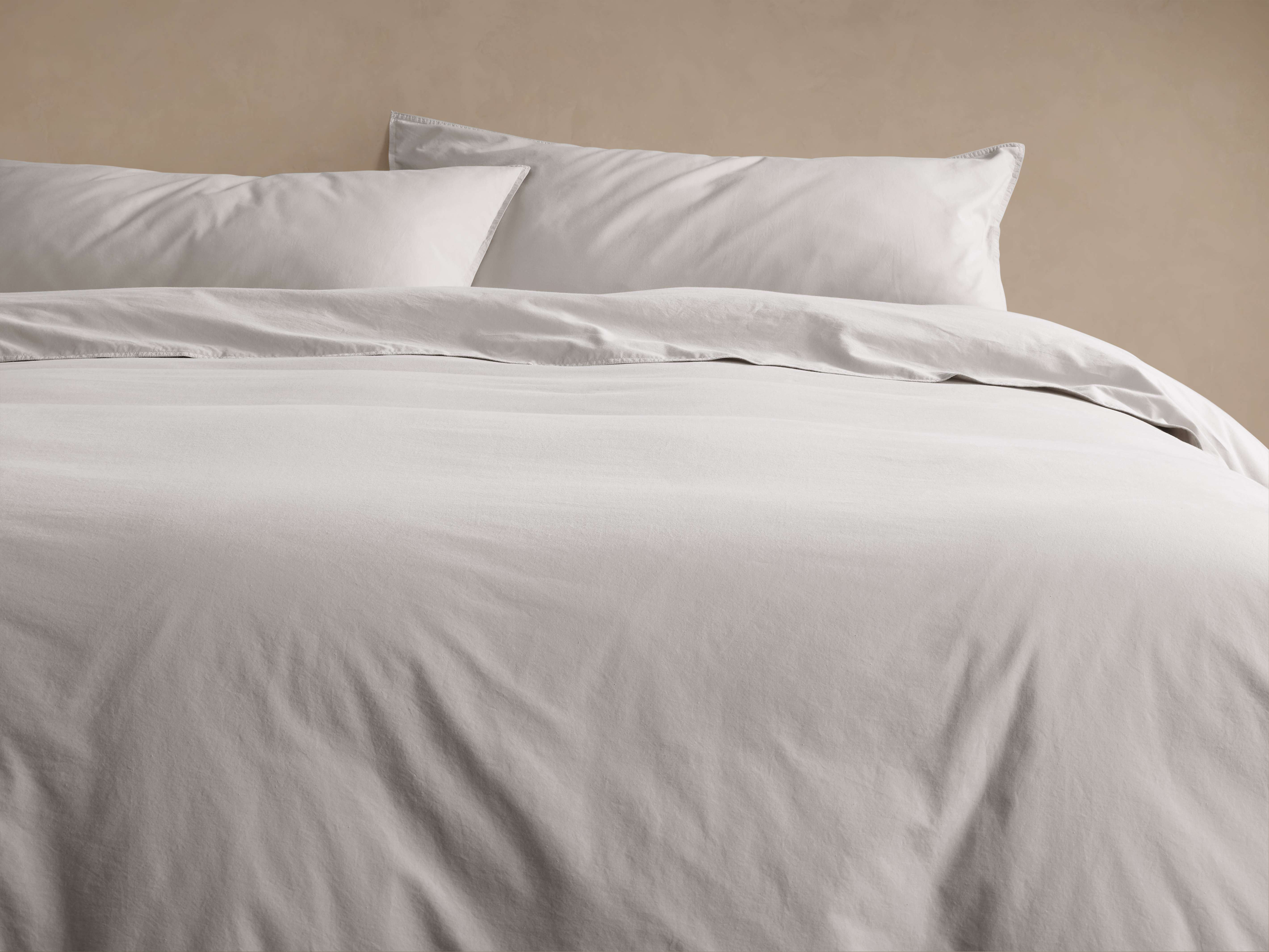 Italian Garment-Dyed Percale Duvet in Natural