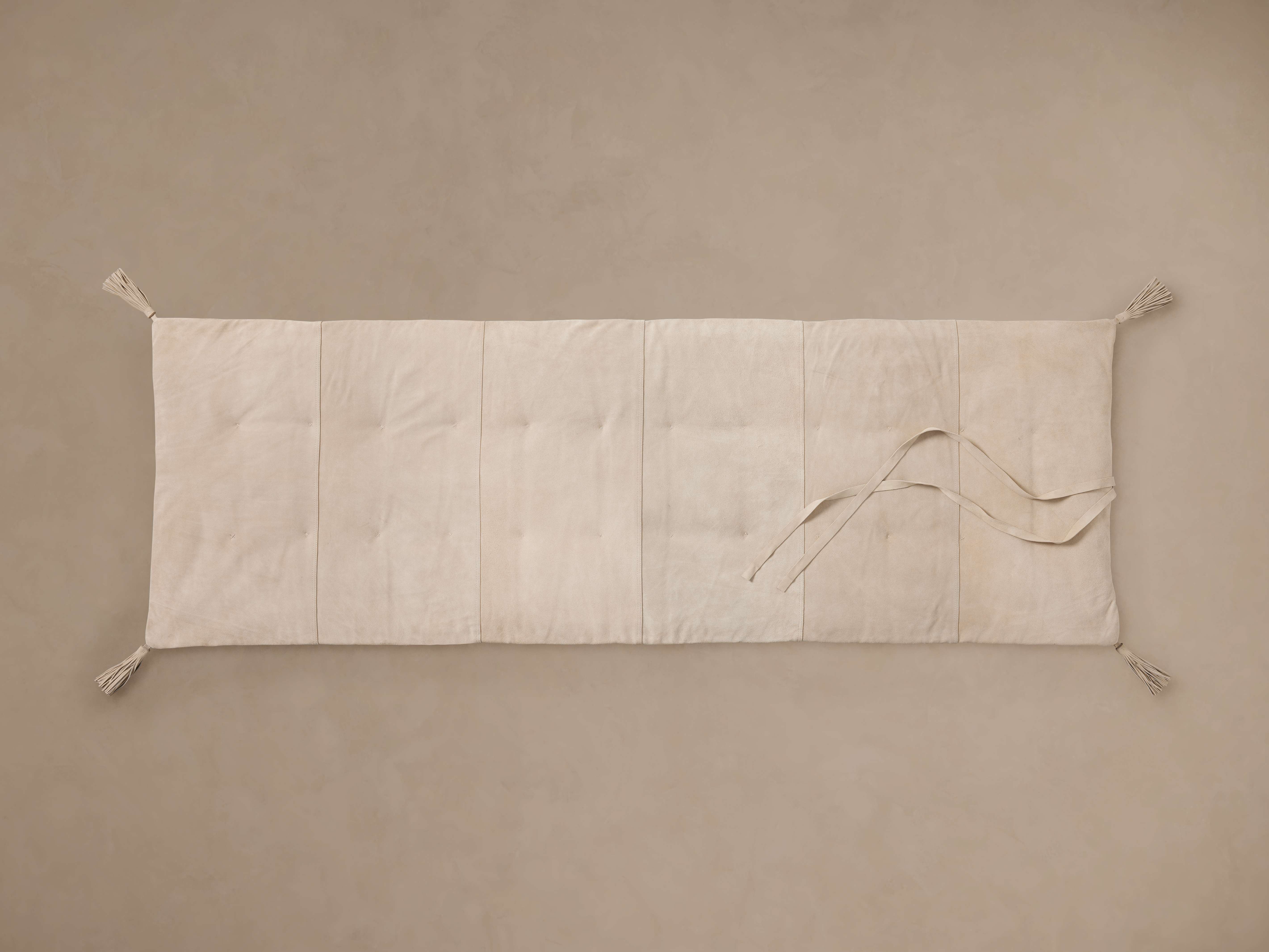 Suede Throwbed - Thumbnail 3