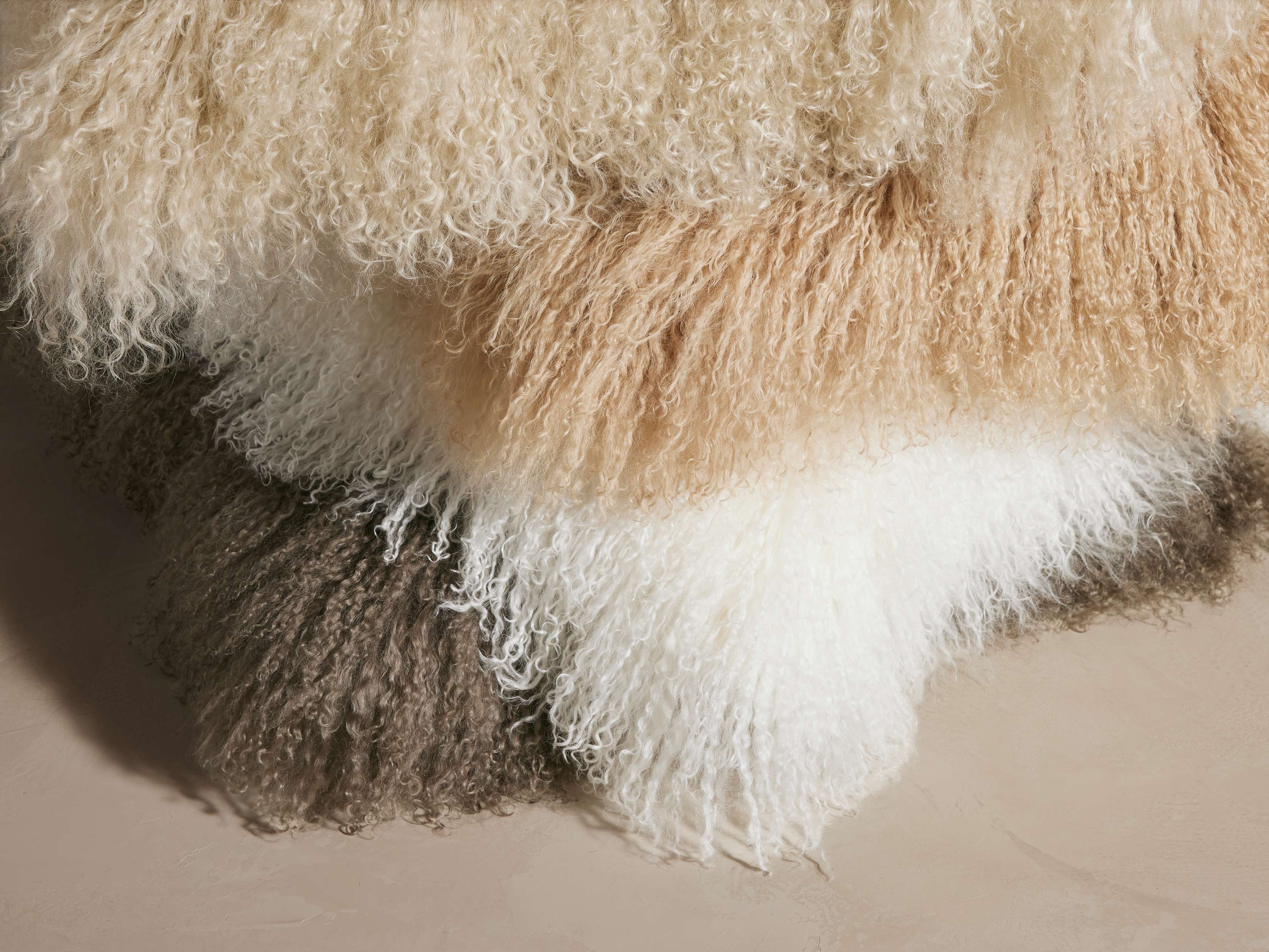 Tibetan Longwool Lumbar Pillow - Thumbnail 5