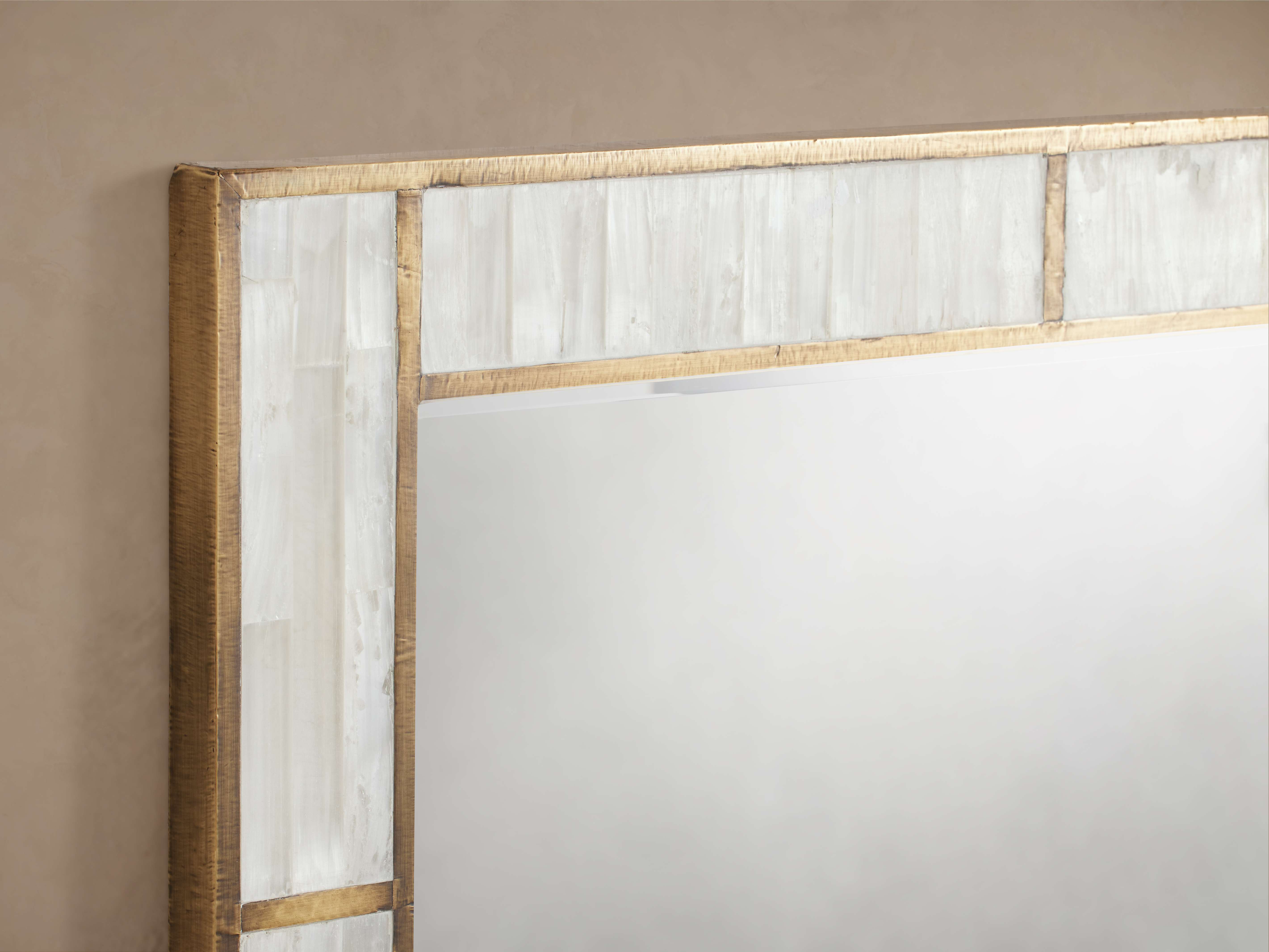 Davia Wall Mirror - Thumbnail 2