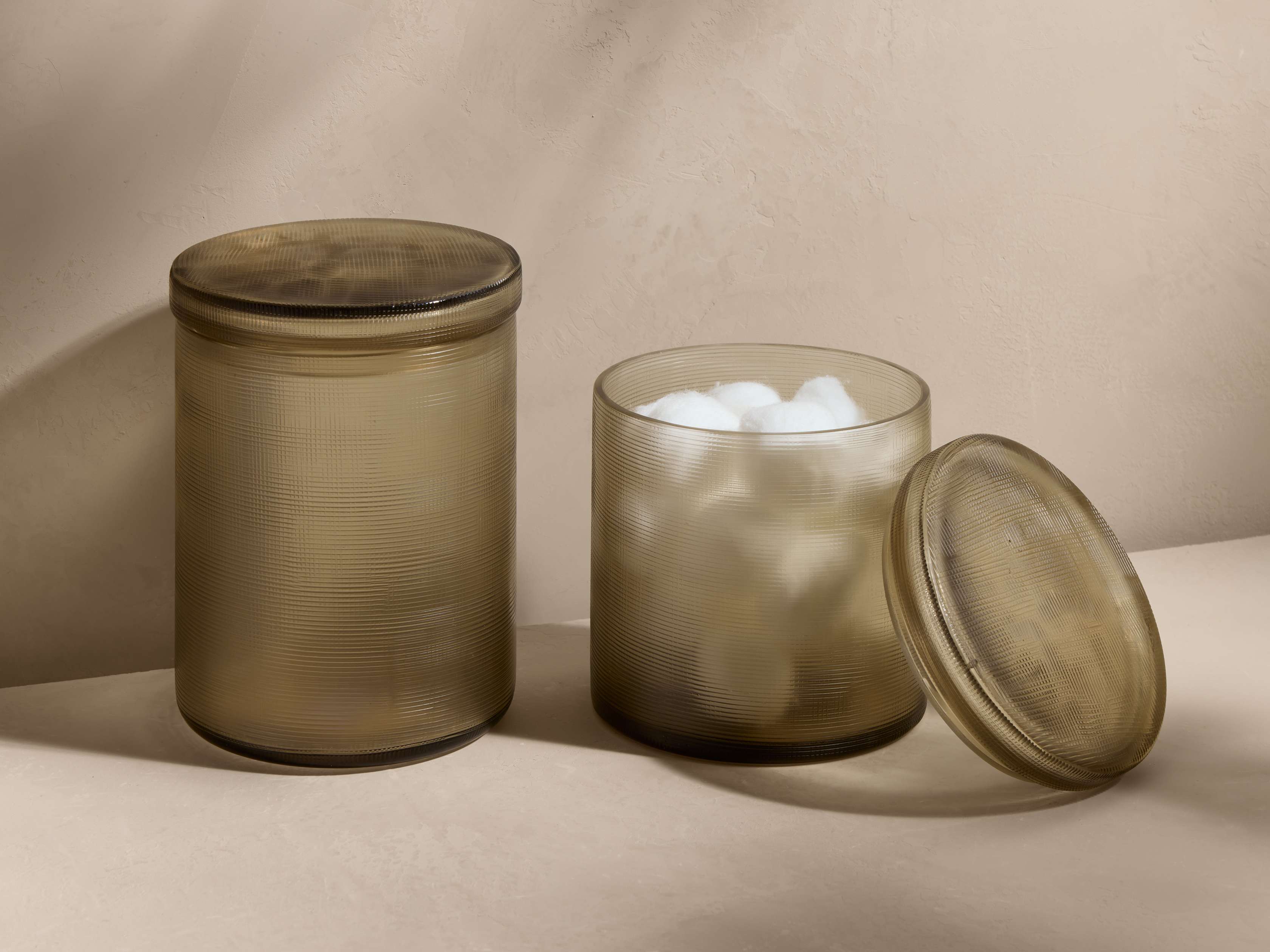 Abilene Bath Tumbler in Olive Smoke