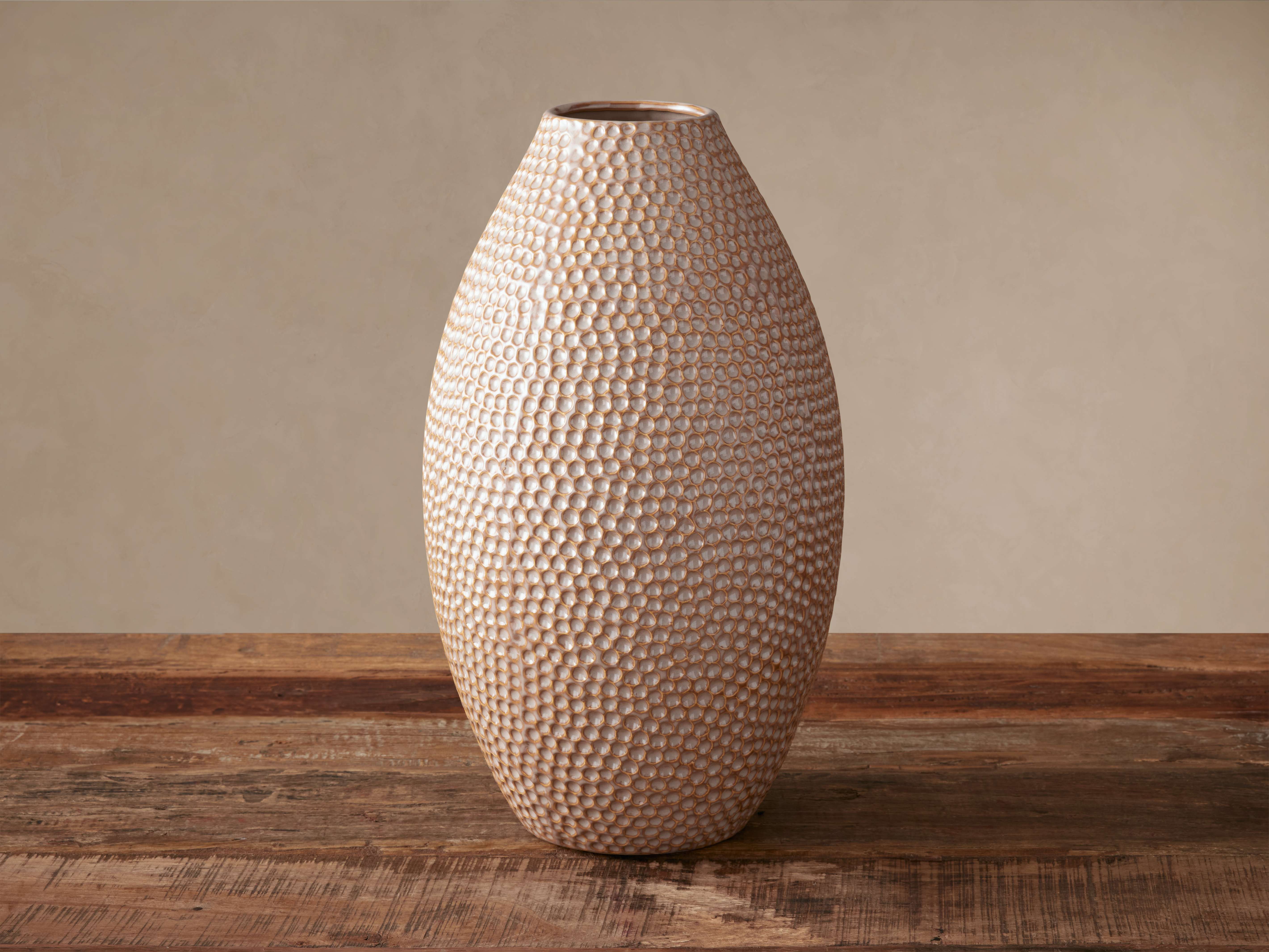 Arhaus Eva Vase - Thumbnail 3