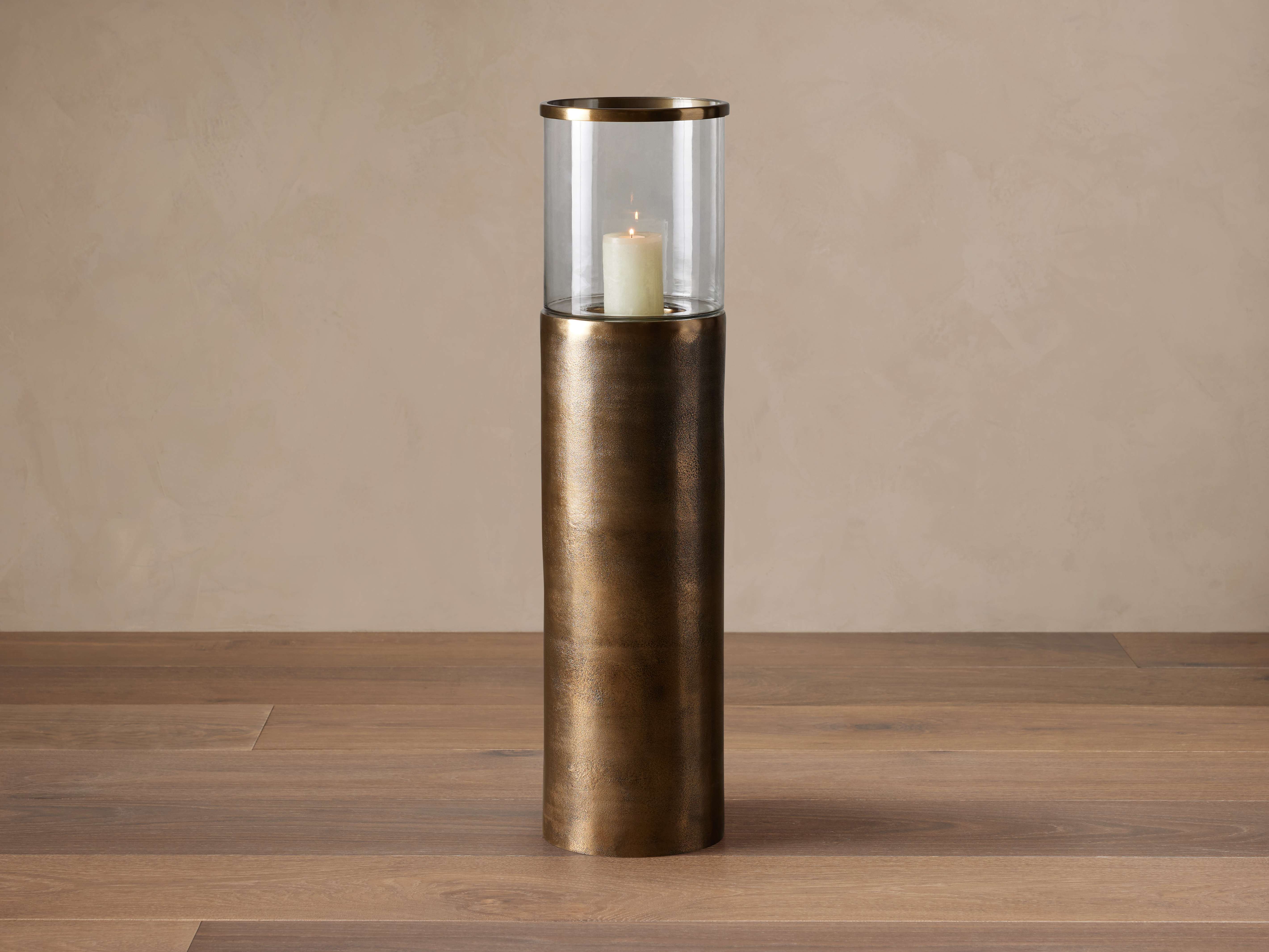 Dorian Small Candle Stand