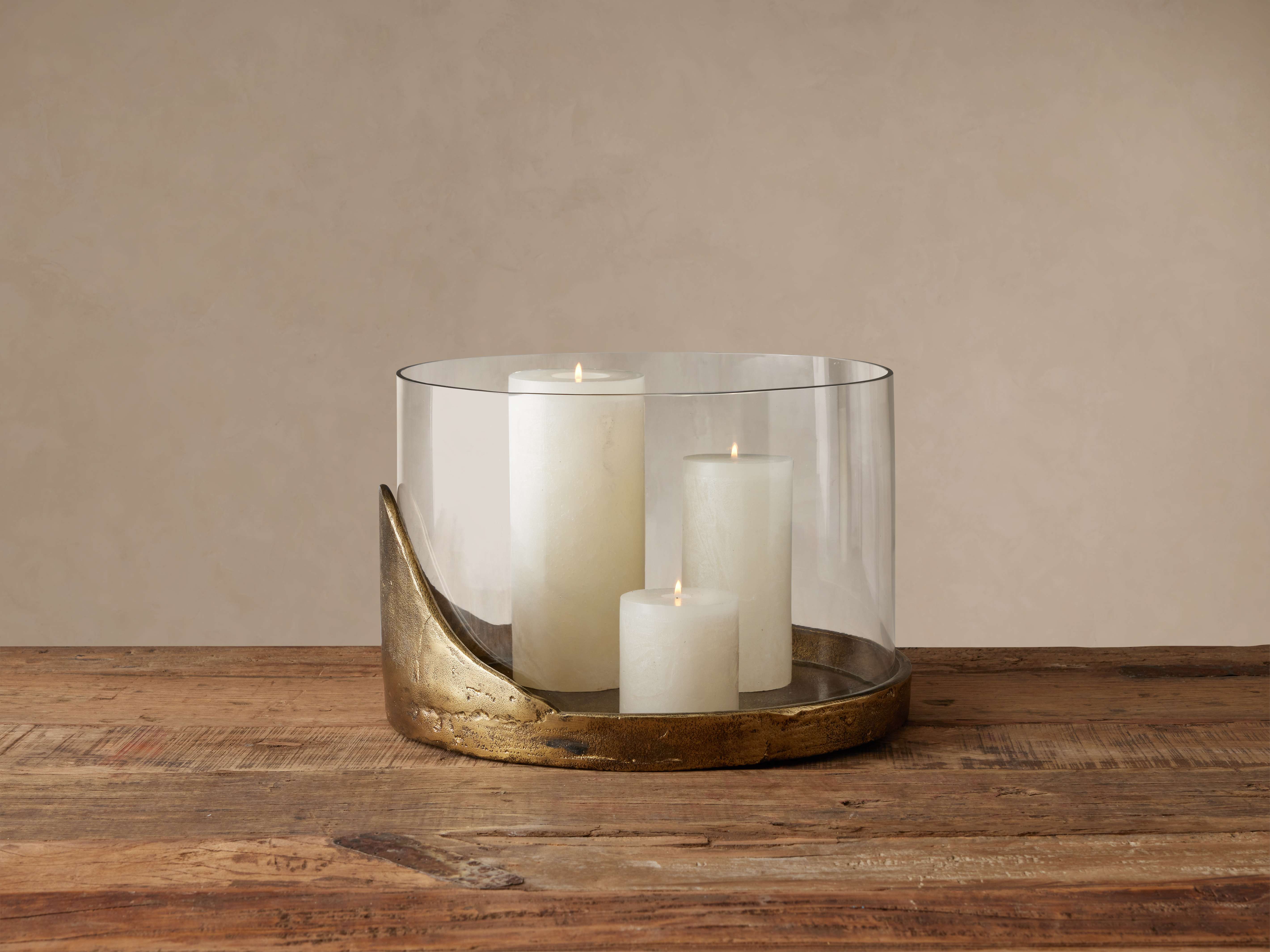 Myles Hurricane – Arhaus