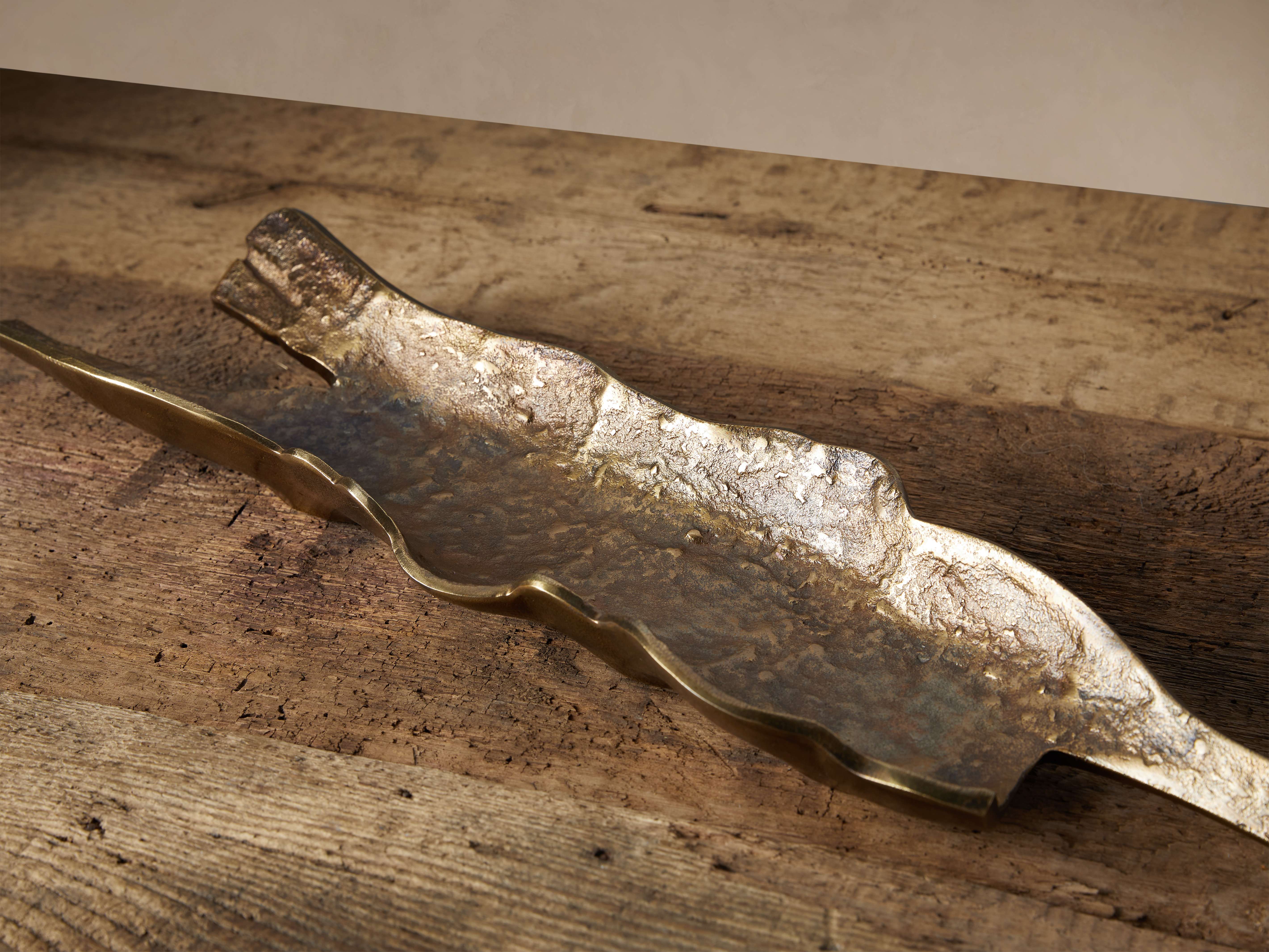 Bark Texture Centerpiece Tray