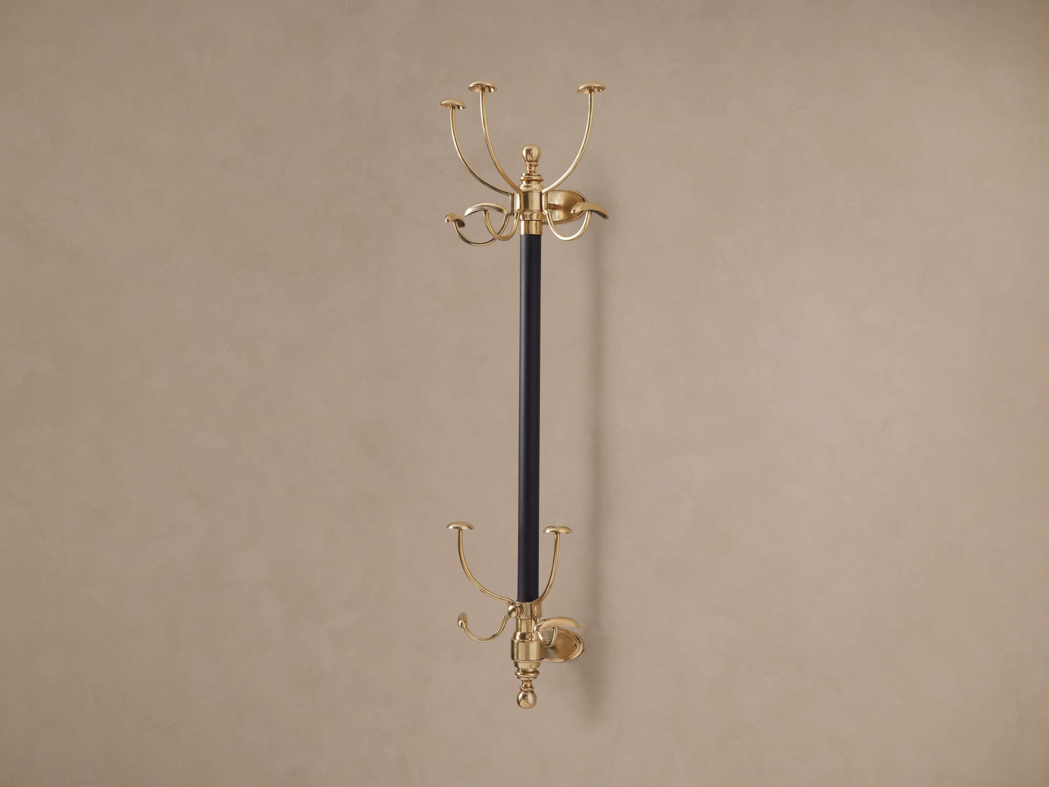 Grand Chester 2-Tier Hook in Gold