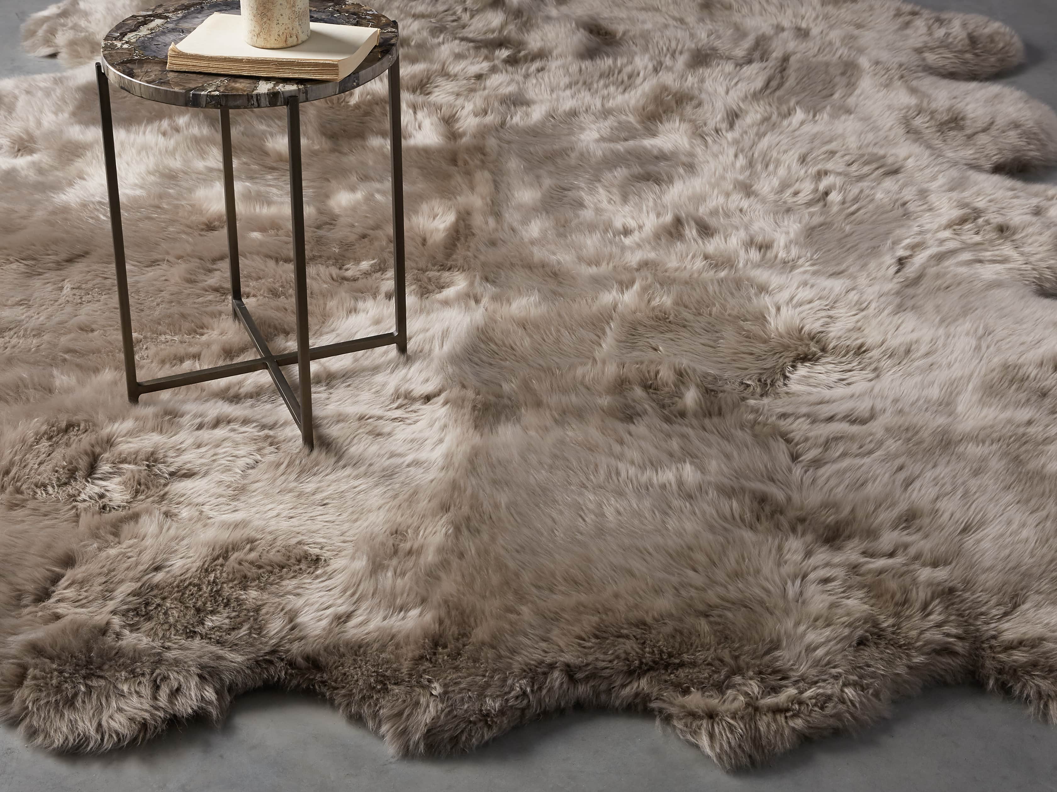 Sheepskin Wool Rug in Vole