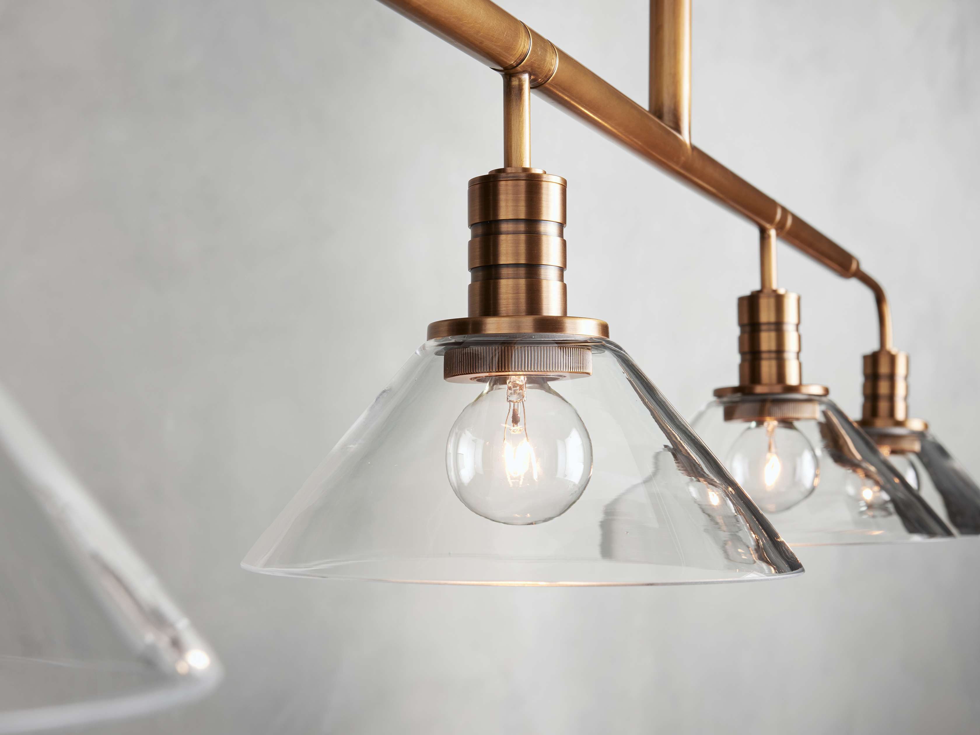 Theron Linear Chandelier - Thumbnail 3