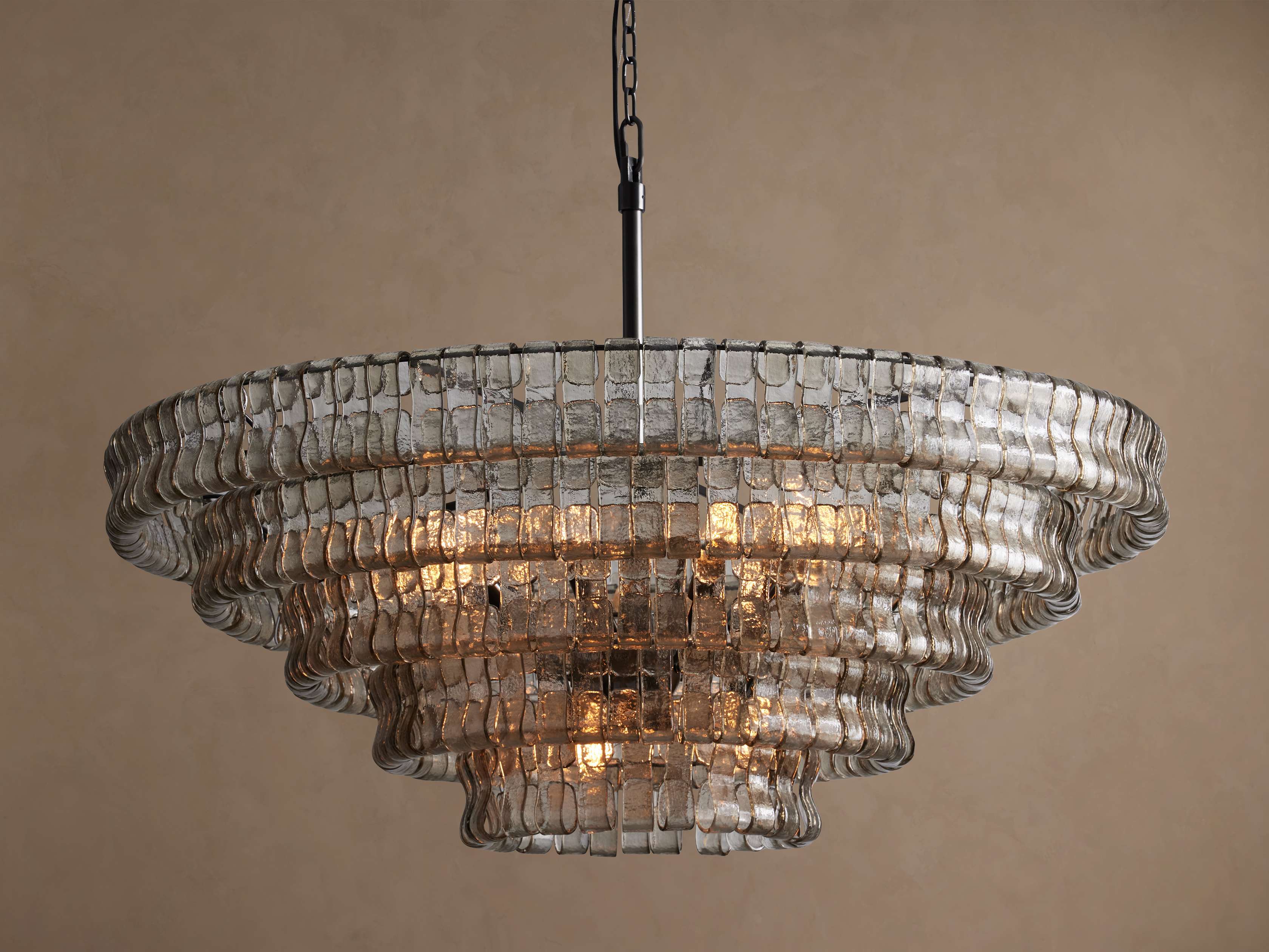Ghiaccio Round Chandelier
– Arhaus