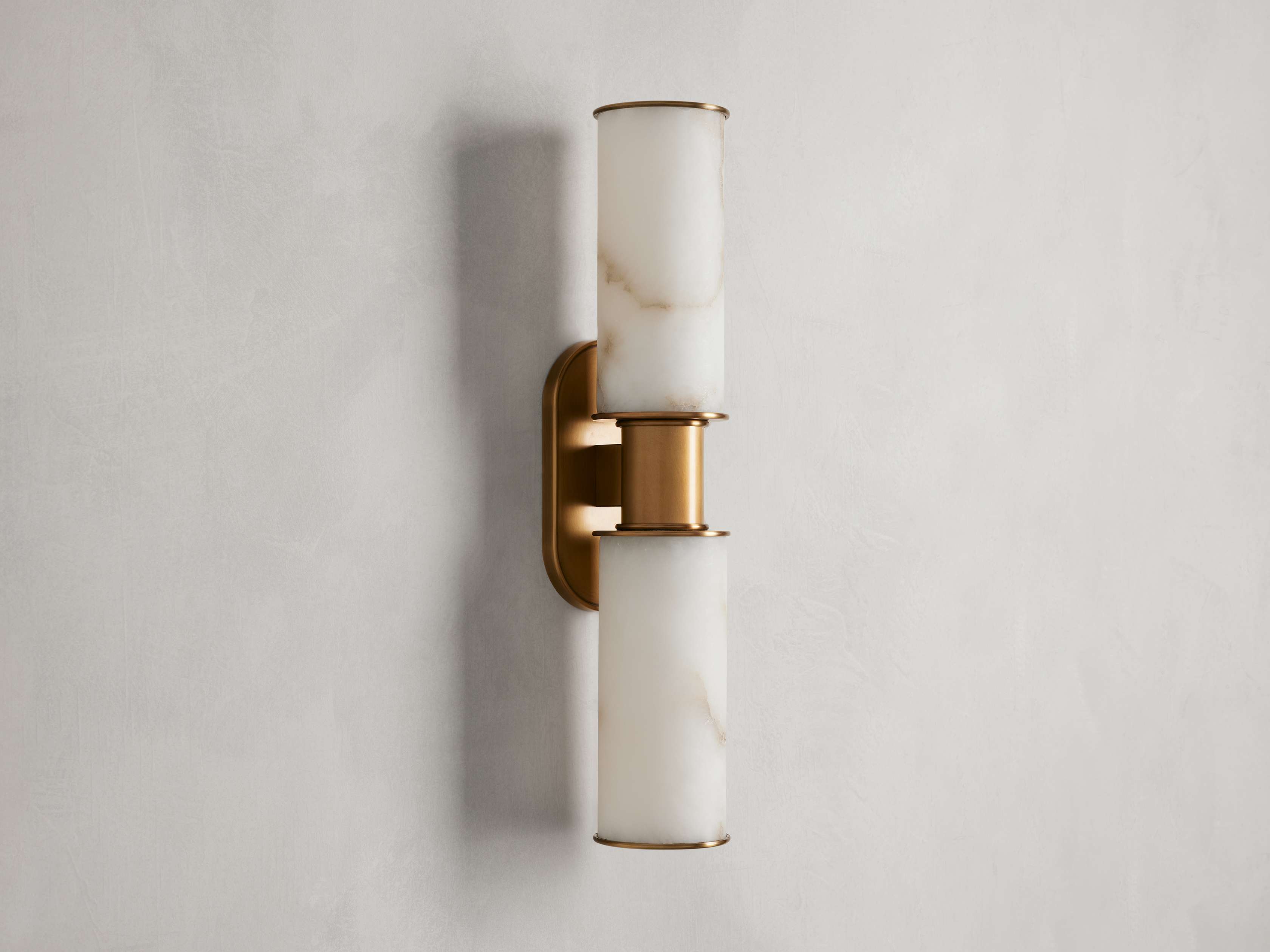 Harlin Sconce in Alabaster - Thumbnail 4