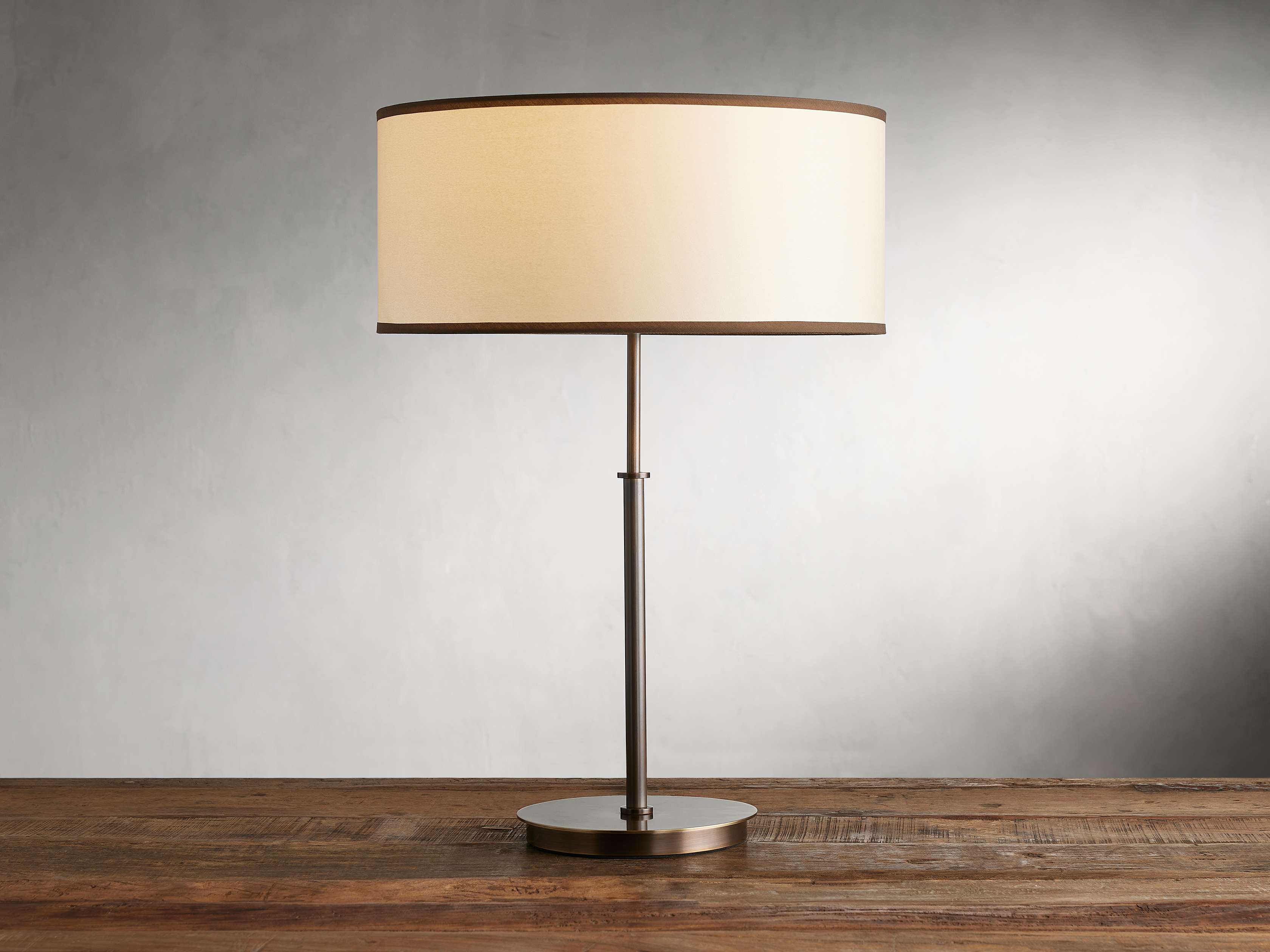 Daphne Table Lamp