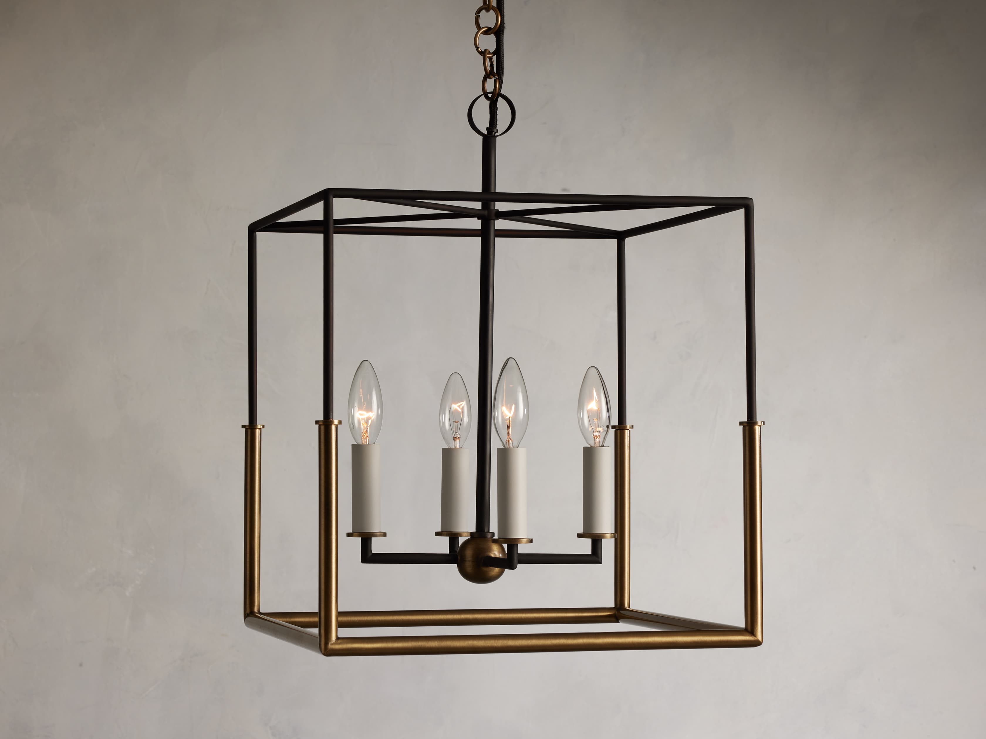 Holt Square Pendant - Thumbnail 2